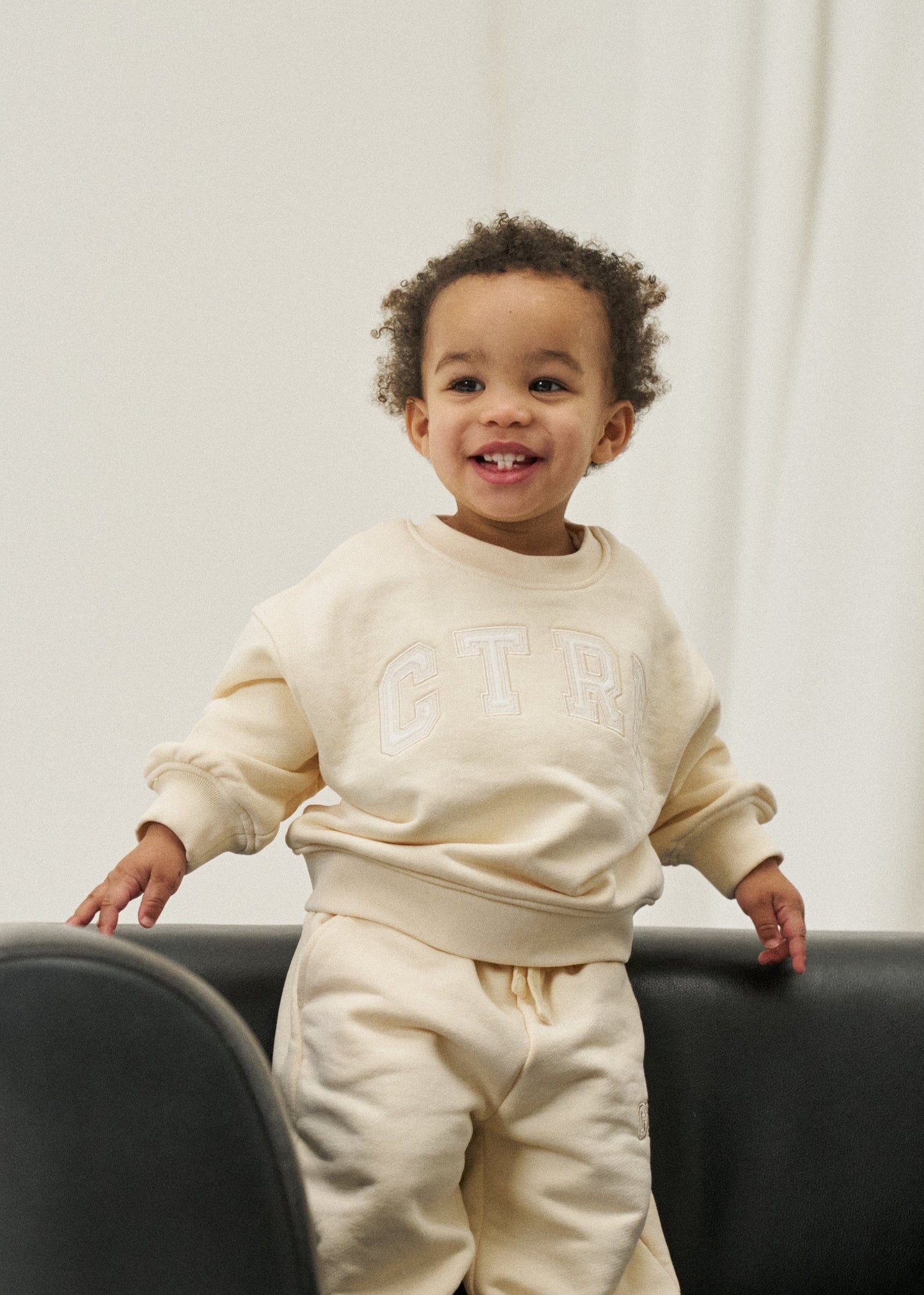 Kids Ctre Sweatshirt Buttermilk