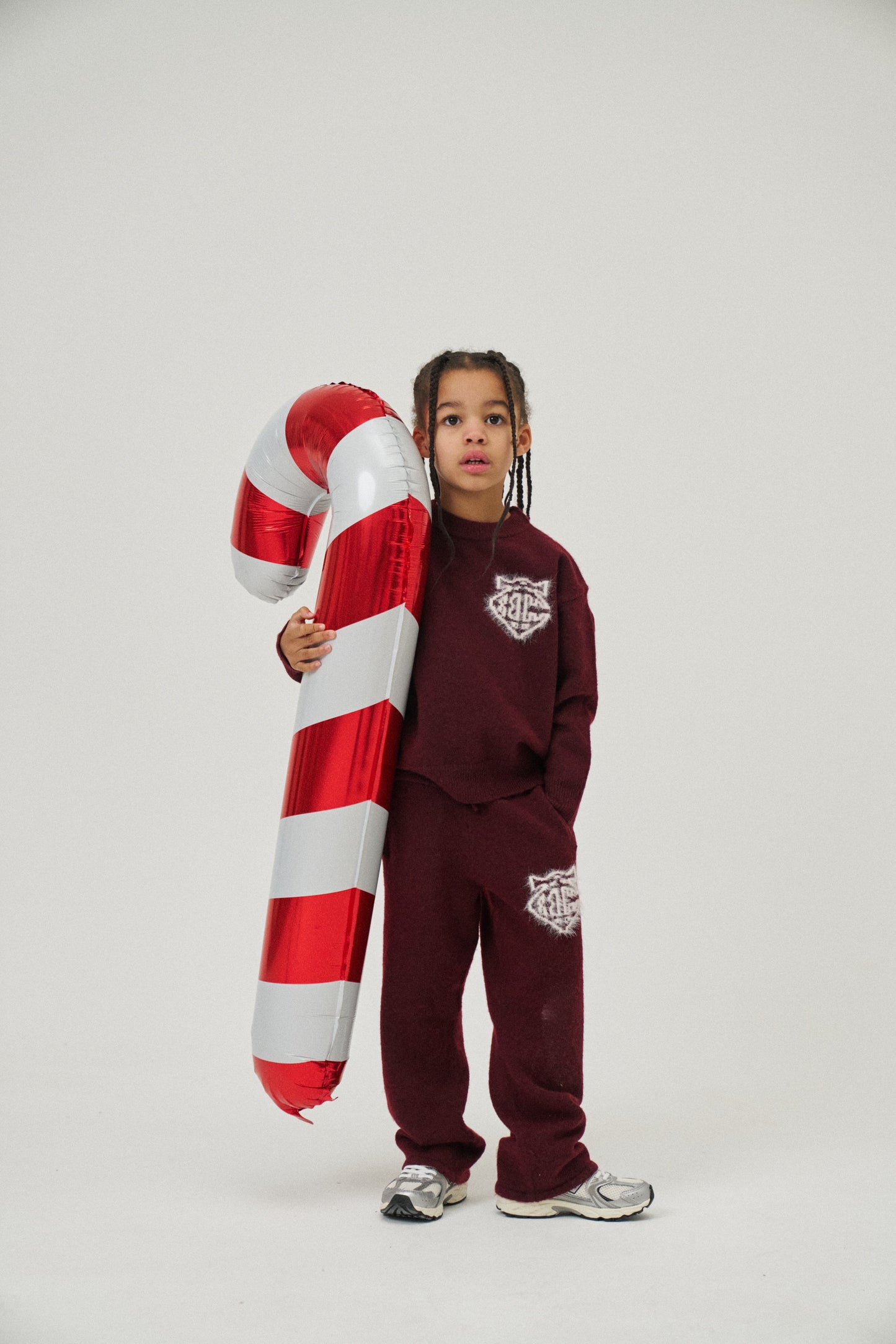 JUNIOR MONOGRAM FLUFFY KNIT CREW - BURGUNDY