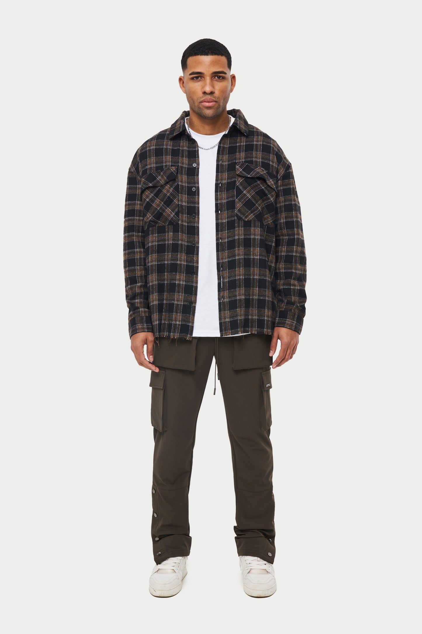 TECHNICAL STRETCH POPPER DETAIL CARGO PANTS - MOCHA