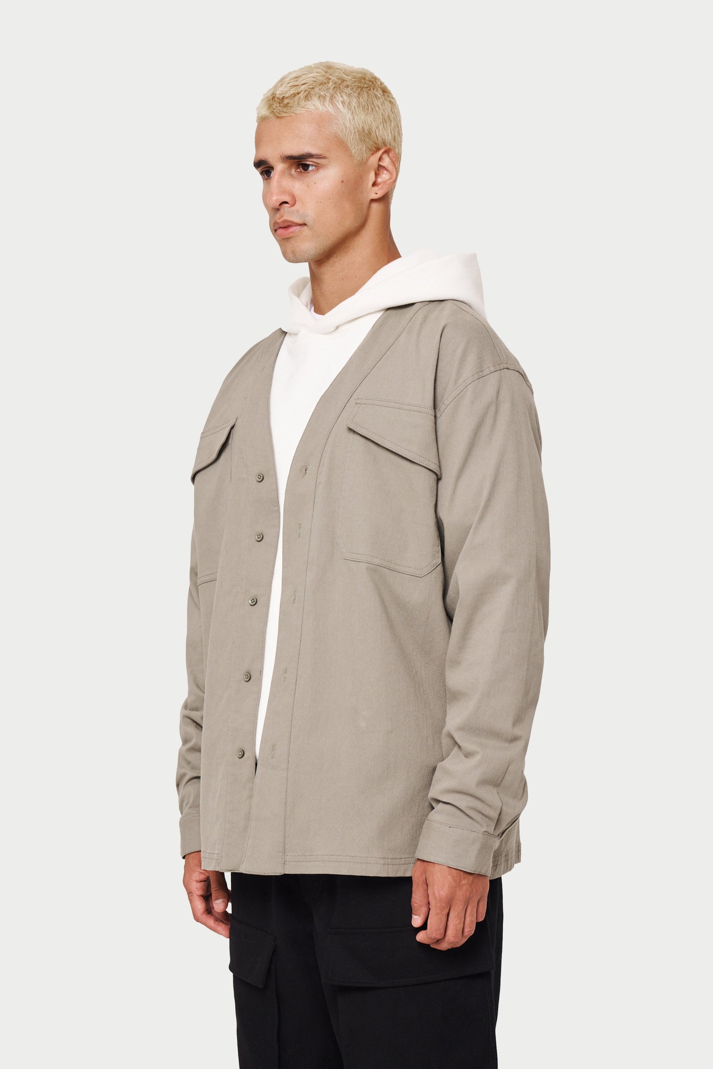 COLLARLESS STITCH DETAIL SHIRT - KHAKI