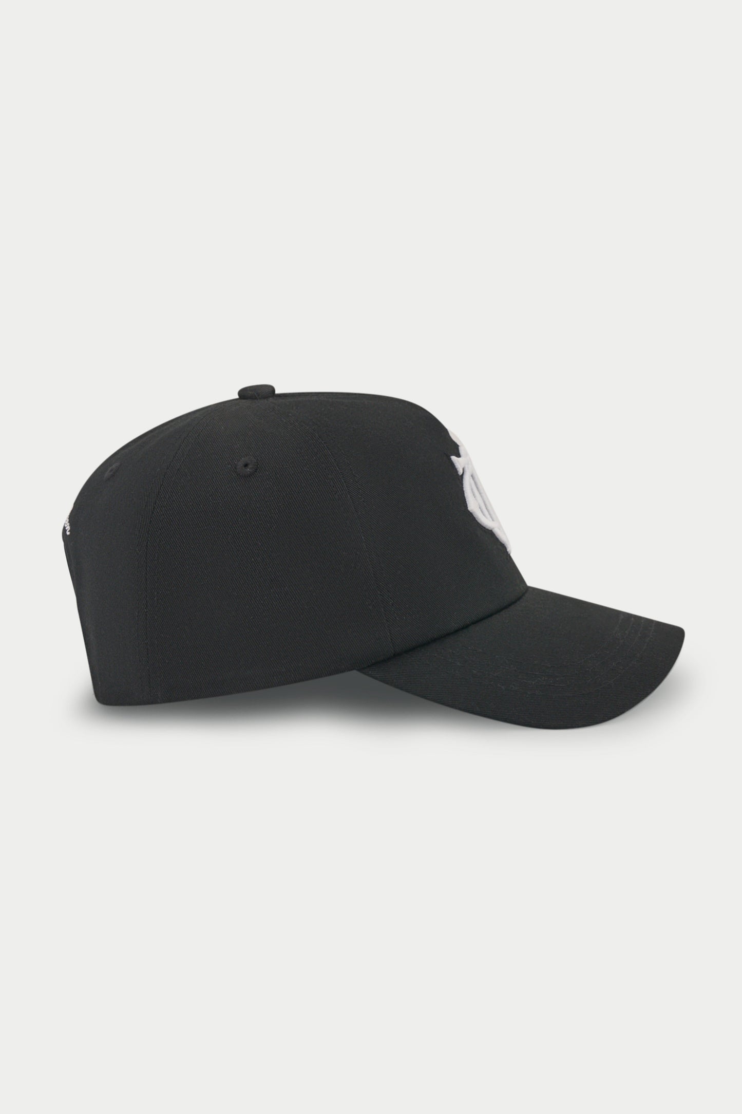 MONOGRAM CAP - BLACK