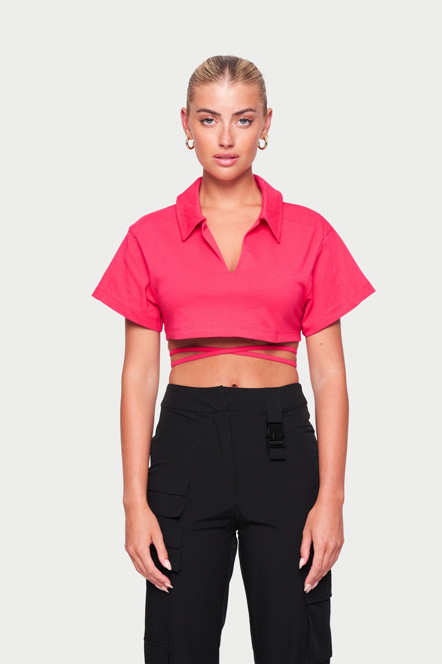 TIE WAIST CROP TOP WITH COLLAR - PINK *