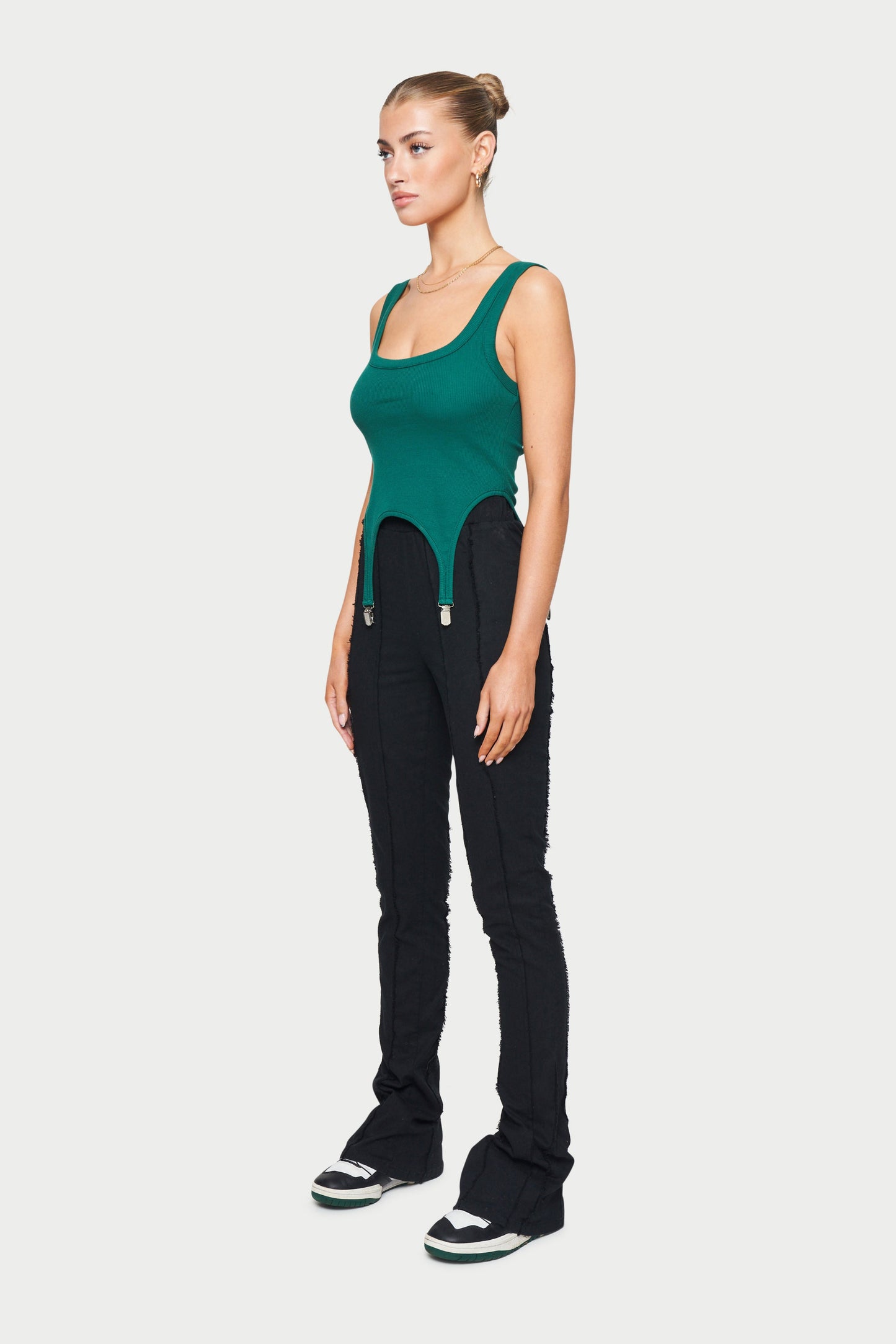 RIBBED SUSPENDER DETAIL VEST - GREEN