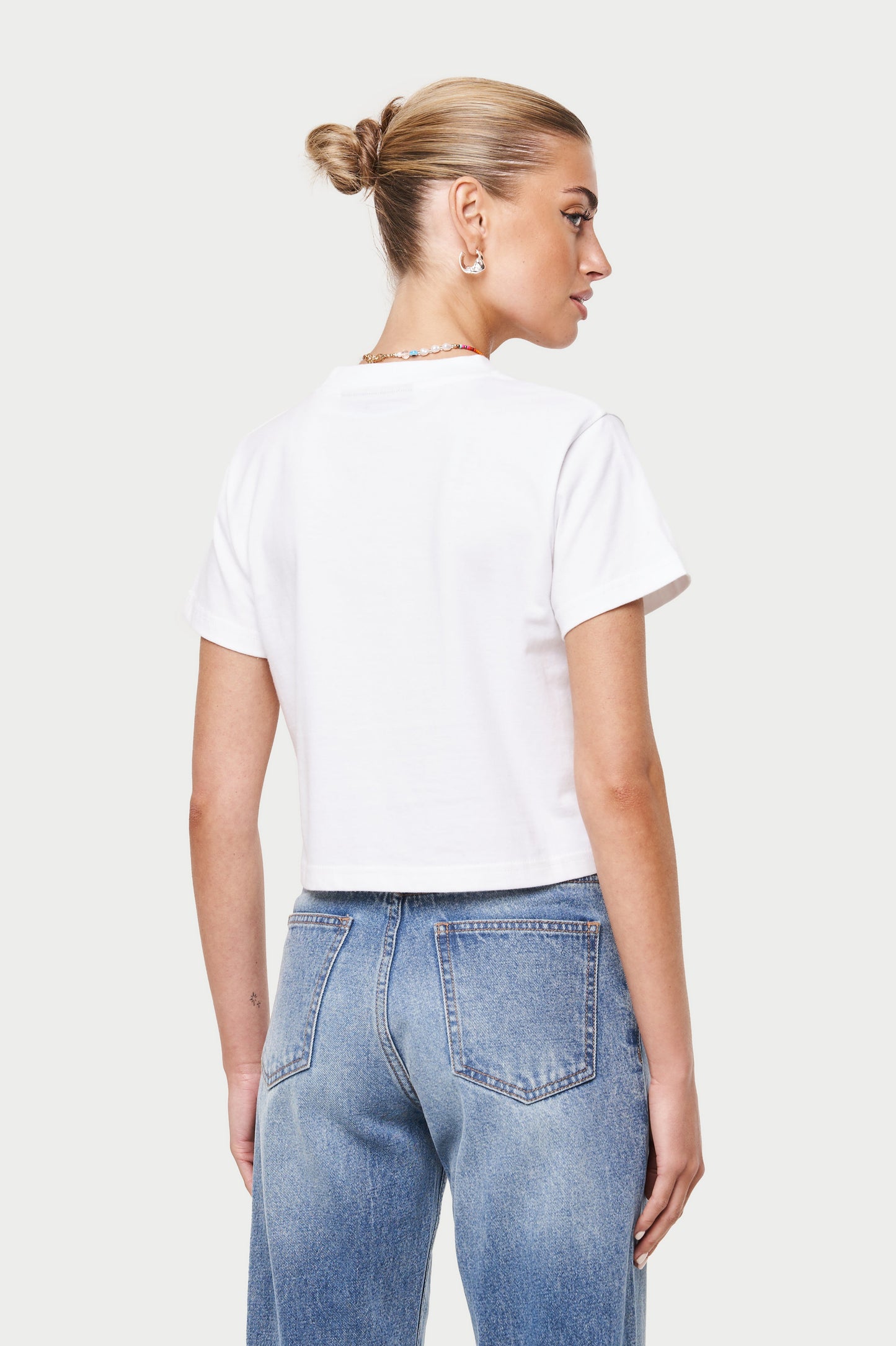 HAWAIIAN PRINT CROPPED T-SHIRT - WHITE