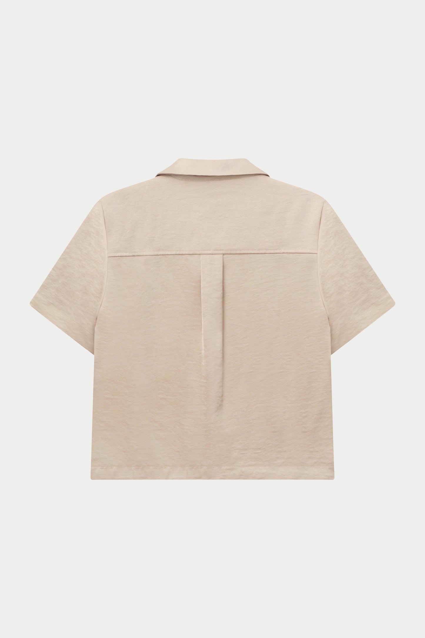 SATIN SHORT SLEEVE EMBLEM SHIRT - BEIGE