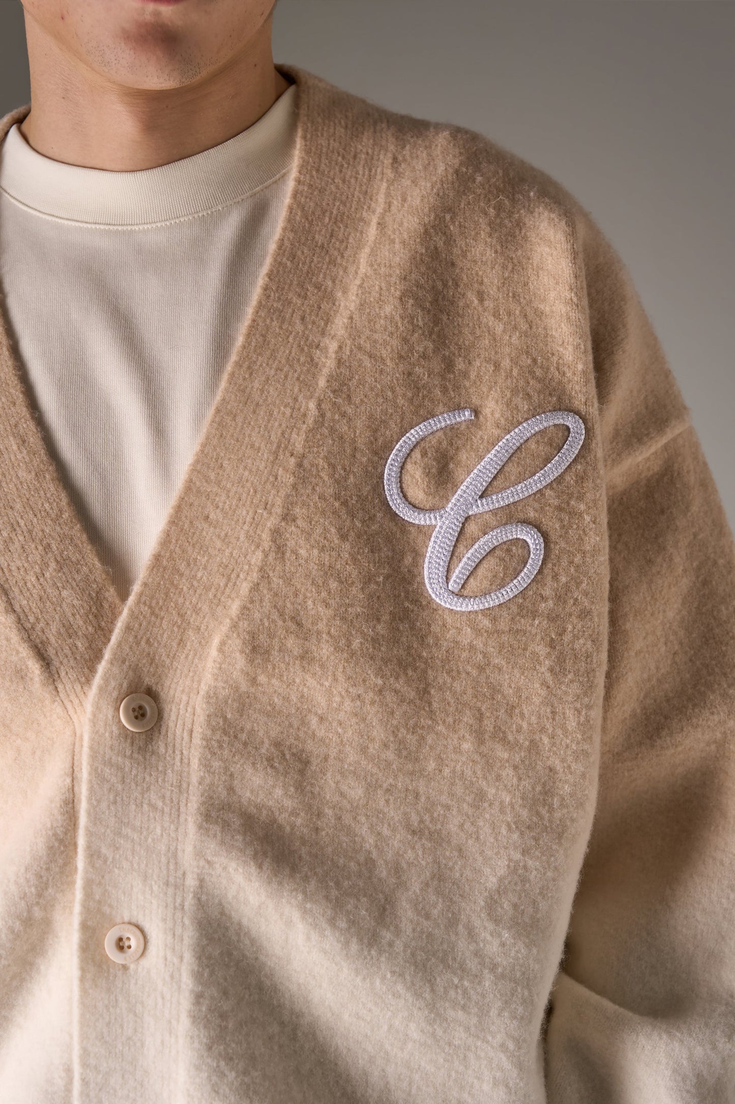 OMBRE KNITTED EMBROIDERY CARDIGAN - BEIGE