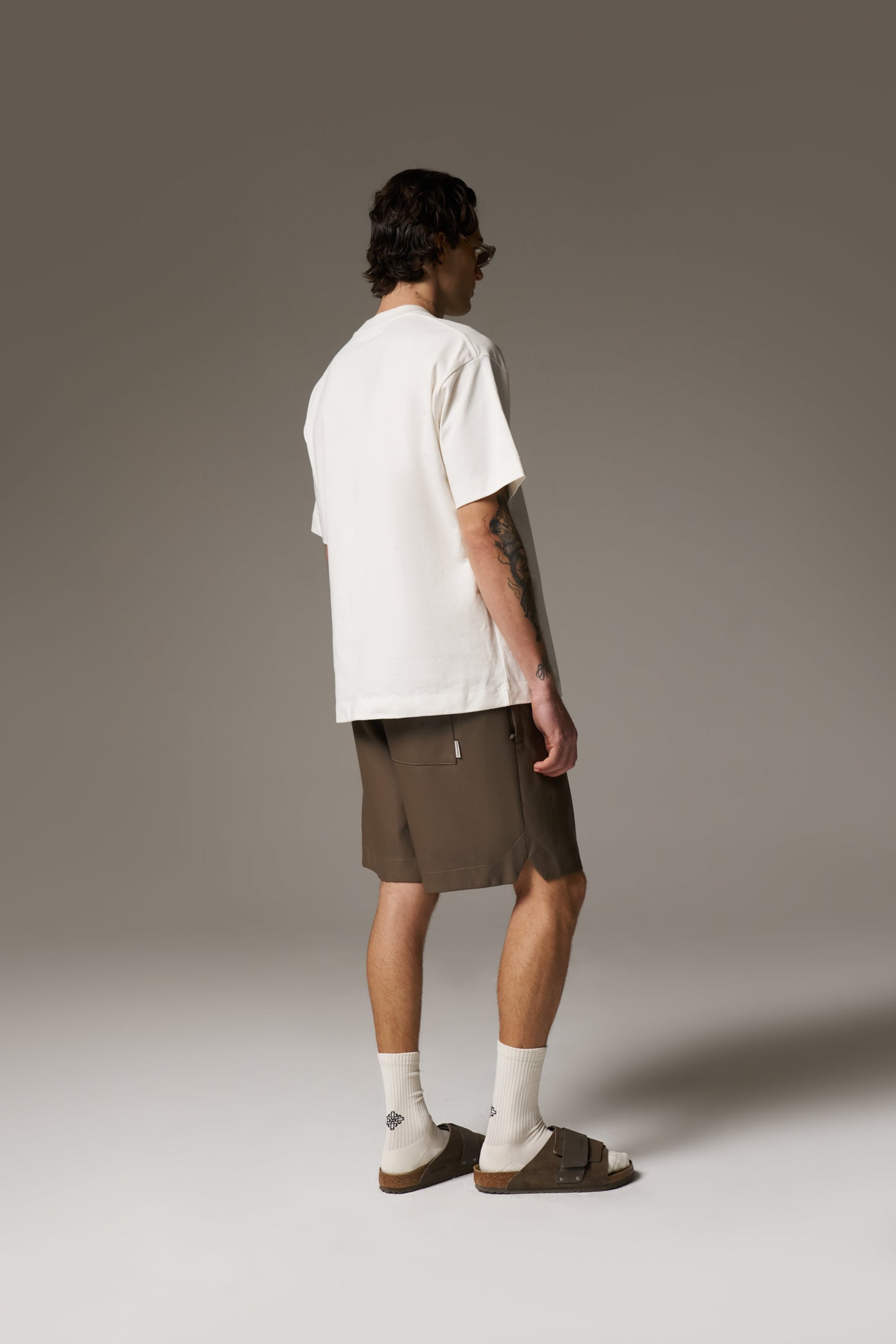 SCRIPT EMBROIDERED T-SHIRT - OFF WHITE