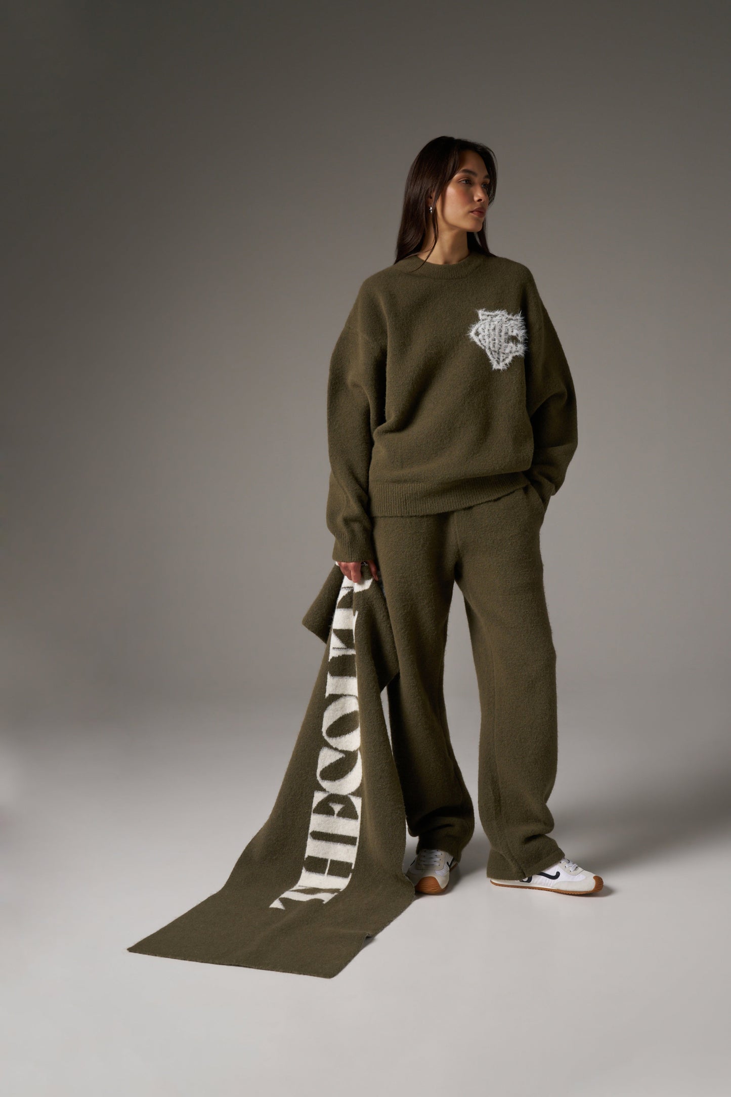 COPYRIGHT KNIT SCARF - KHAKI