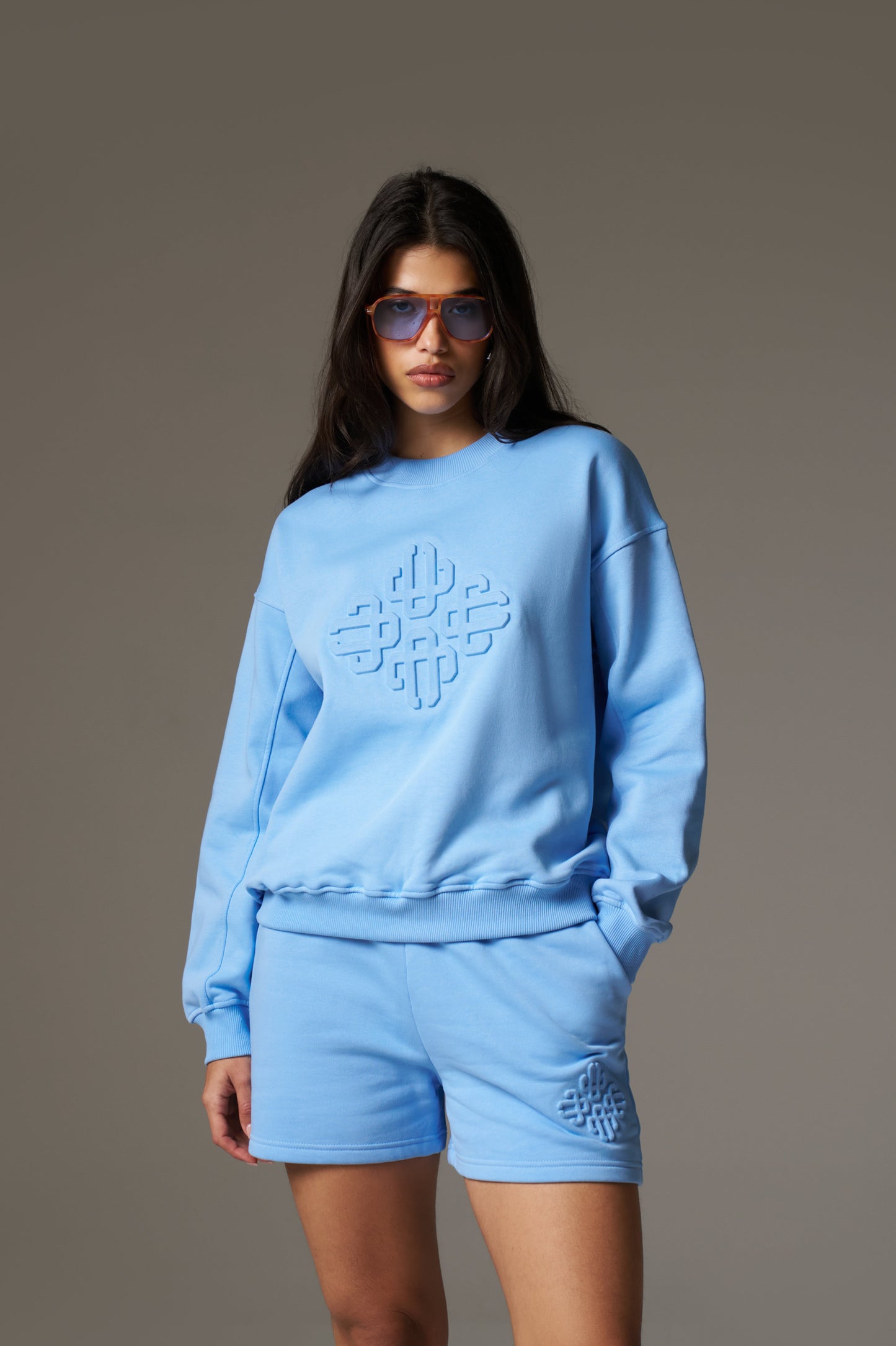 EMBLEM EMBOSSED OVERSIZED CREW - BLUE