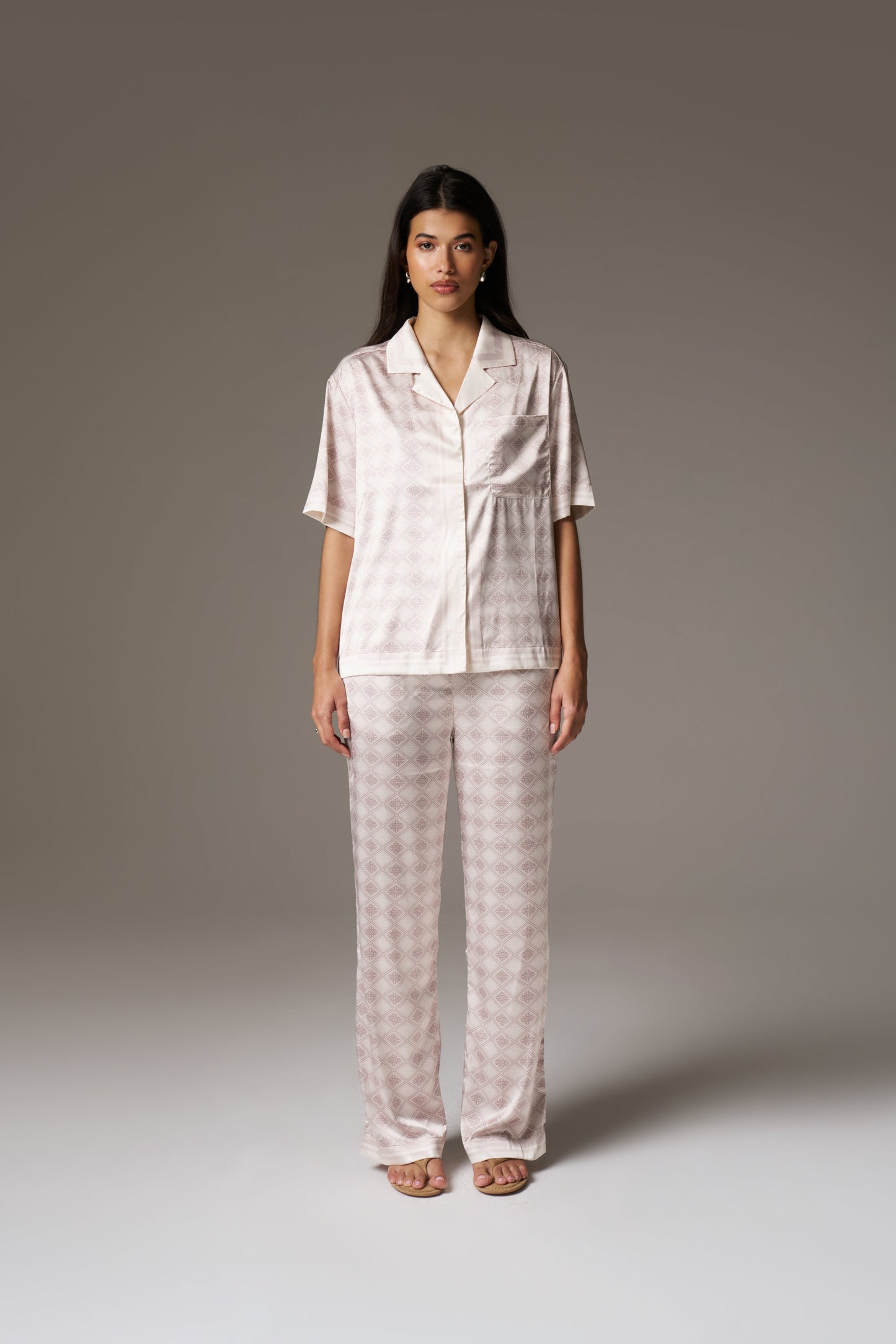 EMBLEM PRINT WIDE LEG TROUSERS - BEIGE