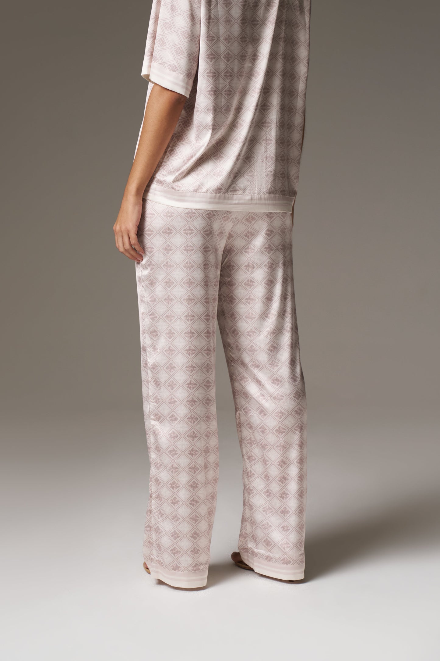 EMBLEM PRINT WIDE LEG TROUSERS - BEIGE