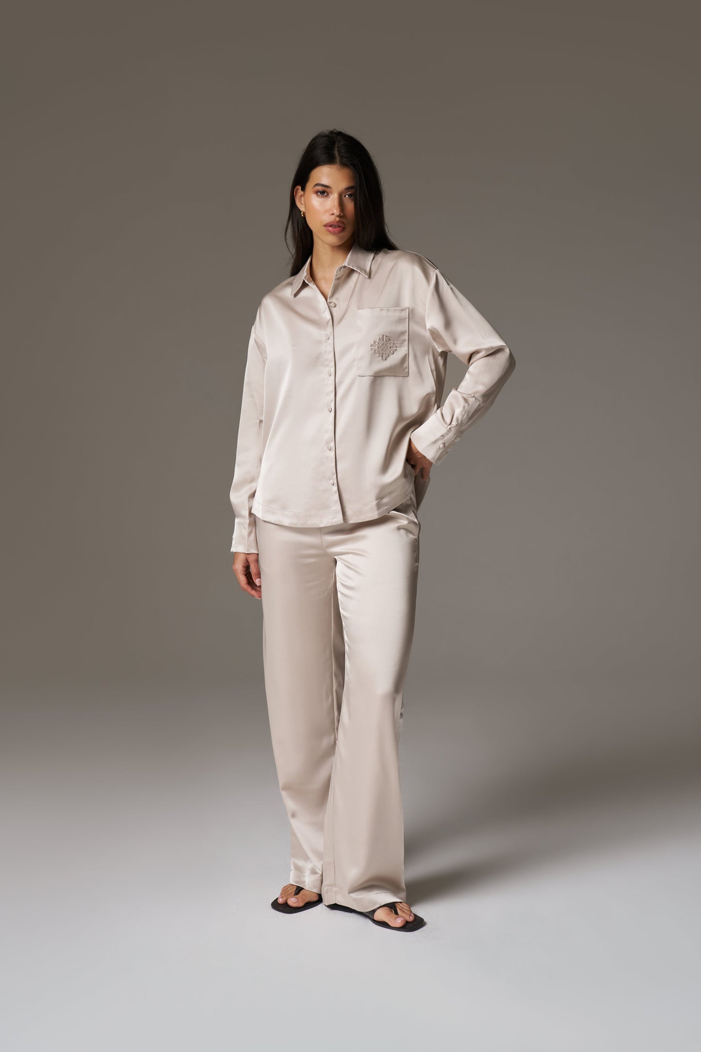 SATIN EMBLEM TROUSERS - BEIGE
