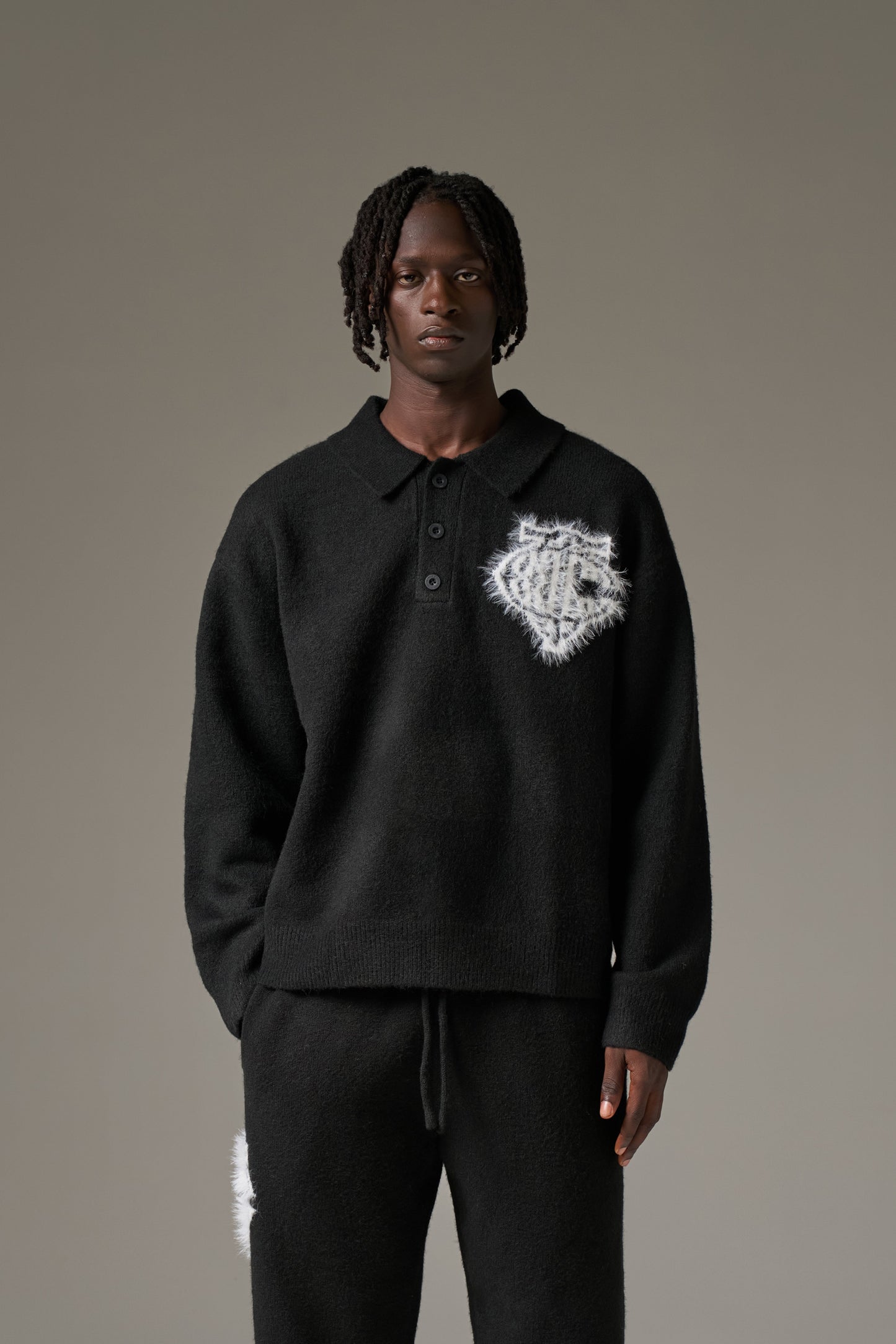 MONOGRAM FLUFFY KNIT POLO - BLACK