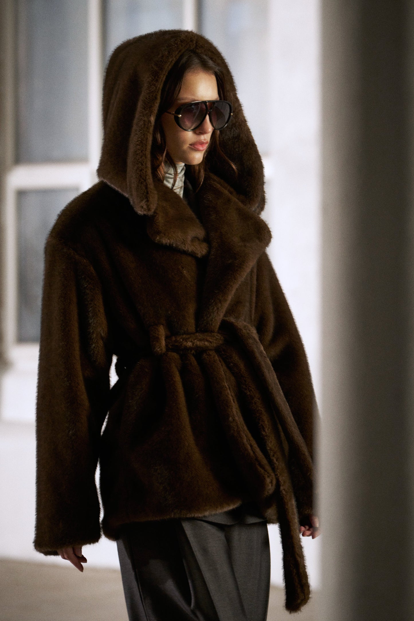 BELTED FAUX FUR HOODED COAT - CHOCOLATE