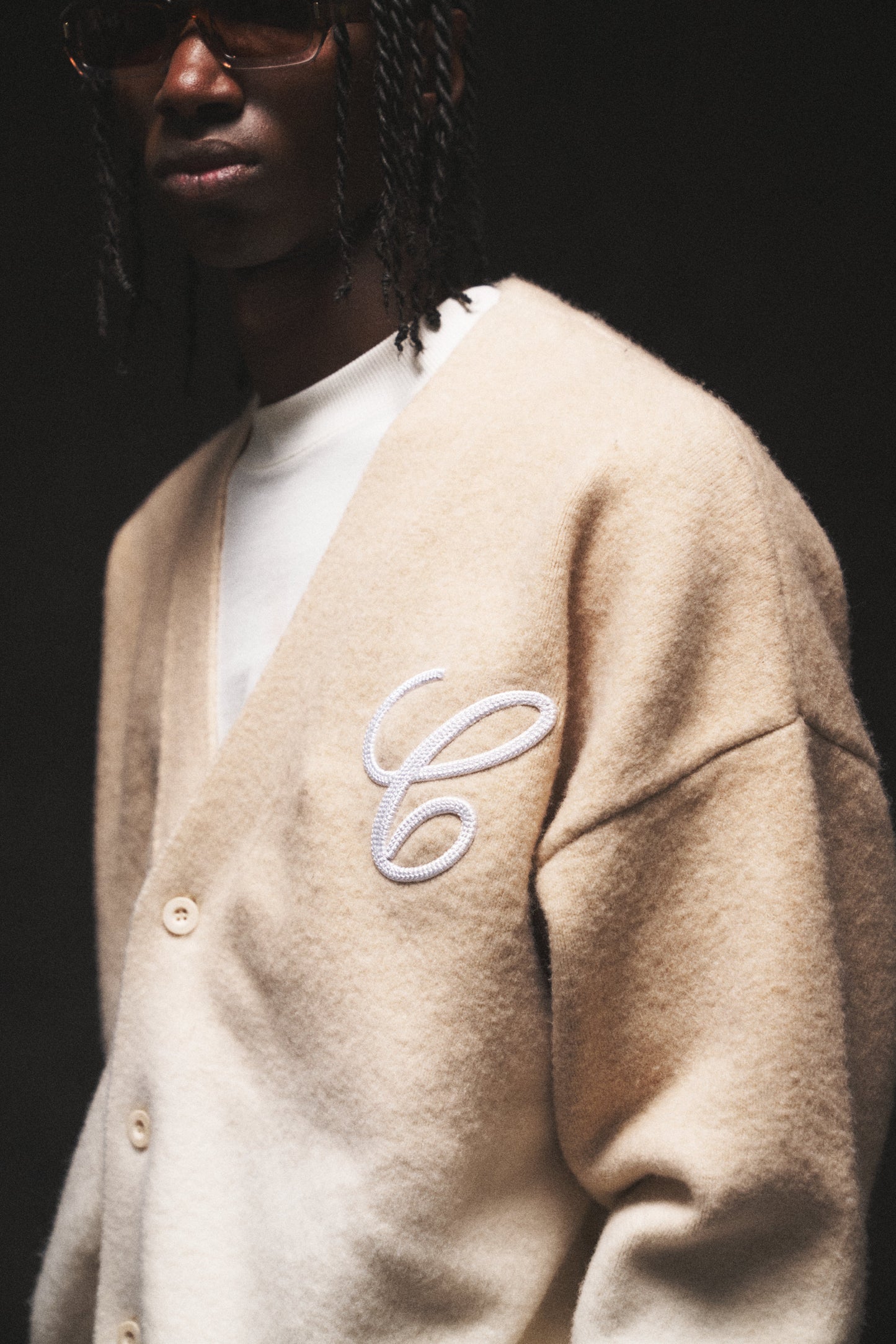 OMBRE KNITTED EMBROIDERY CARDIGAN - BEIGE