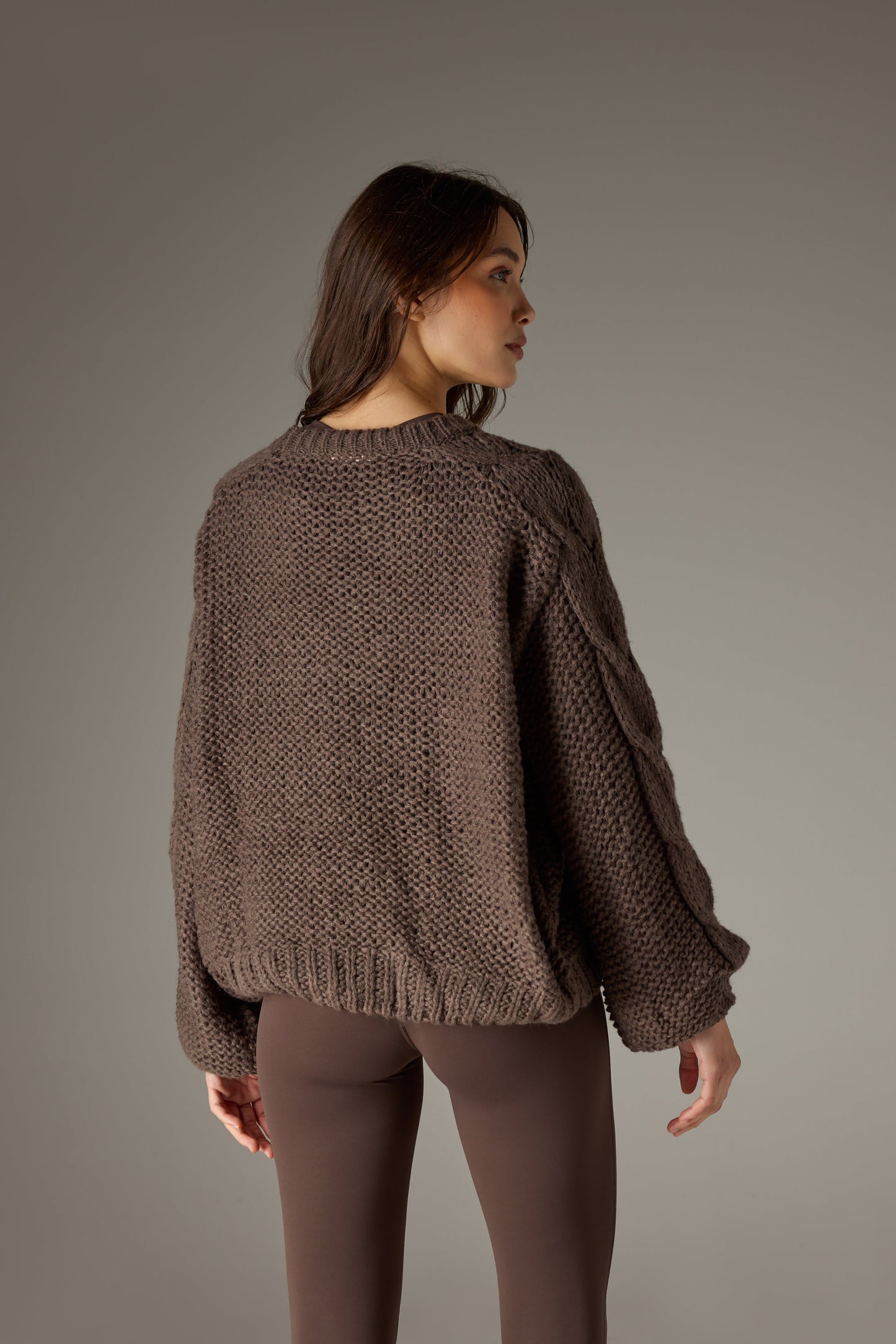 EMBLEM OVERSIZED KNIT JUMPER - COCOA
