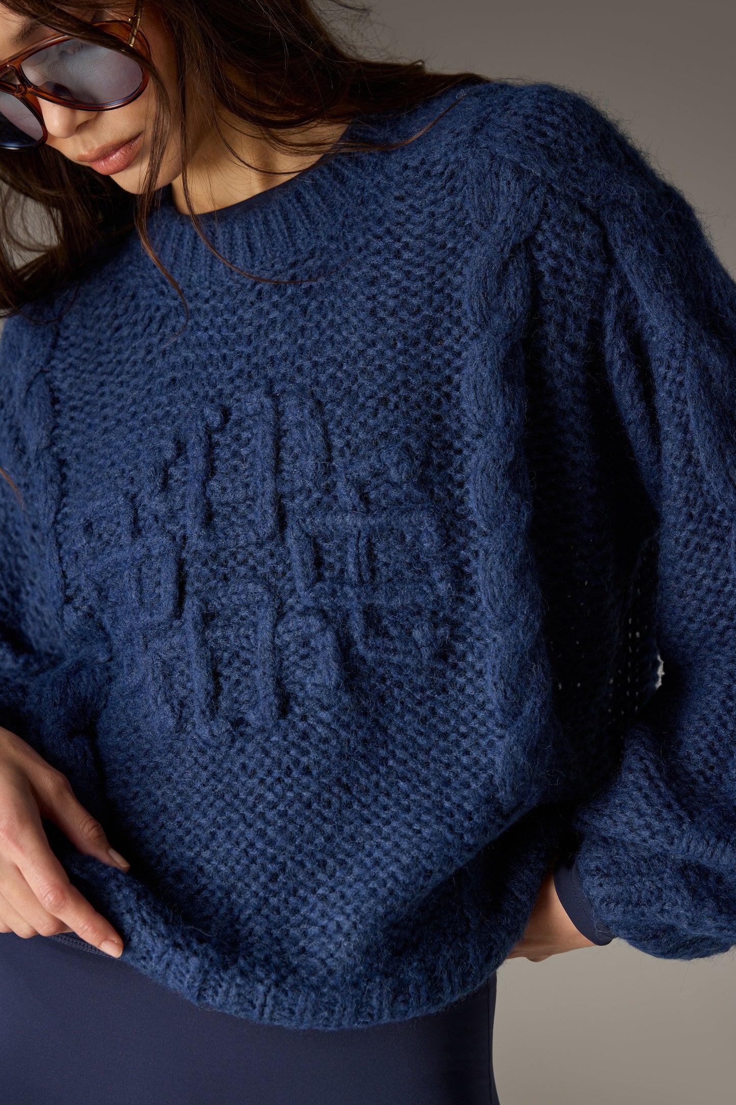 EMBLEM PLAITED OVERSIZED KNIT JUMPER - NAVY