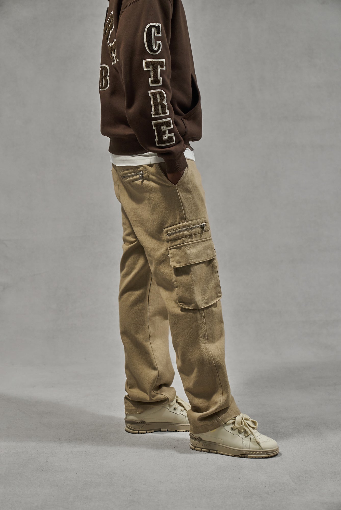 PATCH POCKET TWILL CARGOS - BEIGE