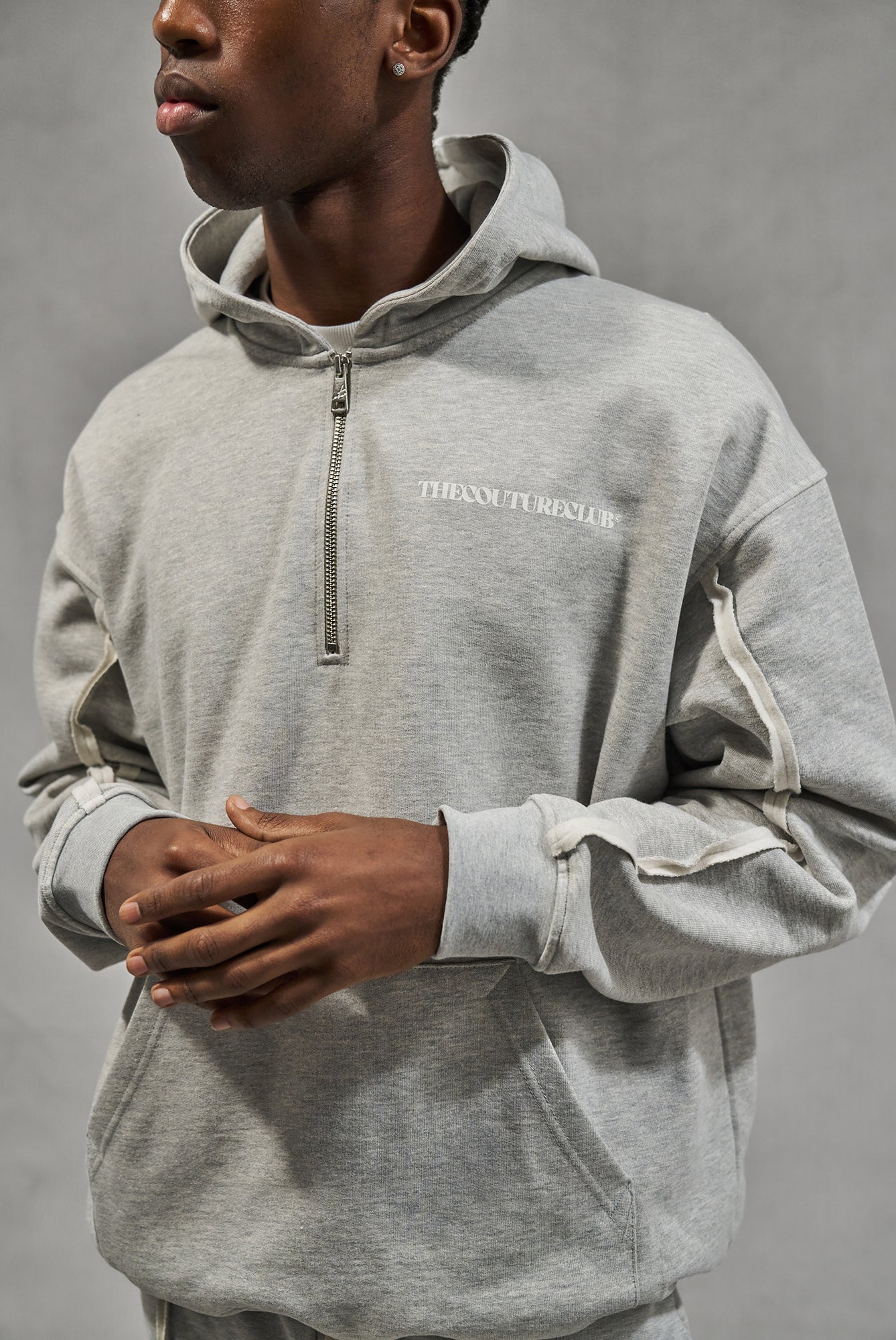 RAW SEAM QUARTER ZIP HOODIE - GREY MARL