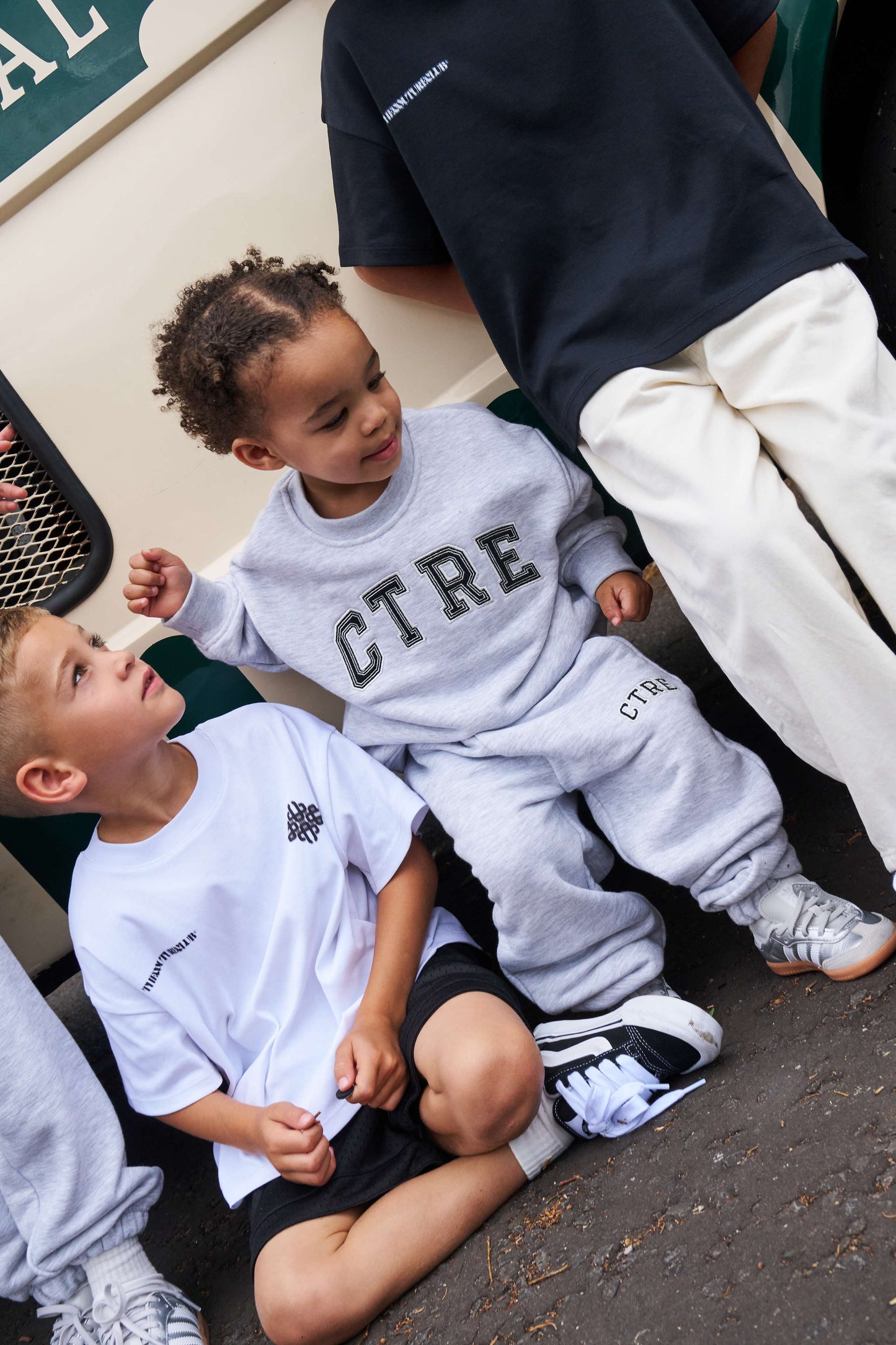 KIDS CTRE JOGGERS - GREY MARL