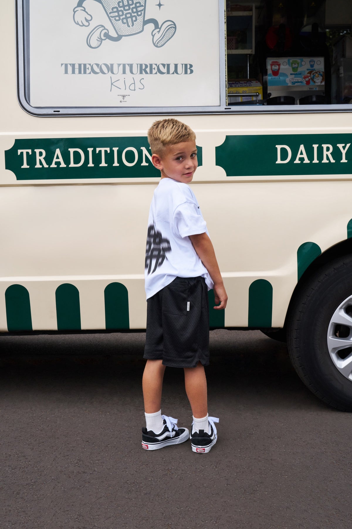 KIDS AIRTEX SHORTS - BLACK