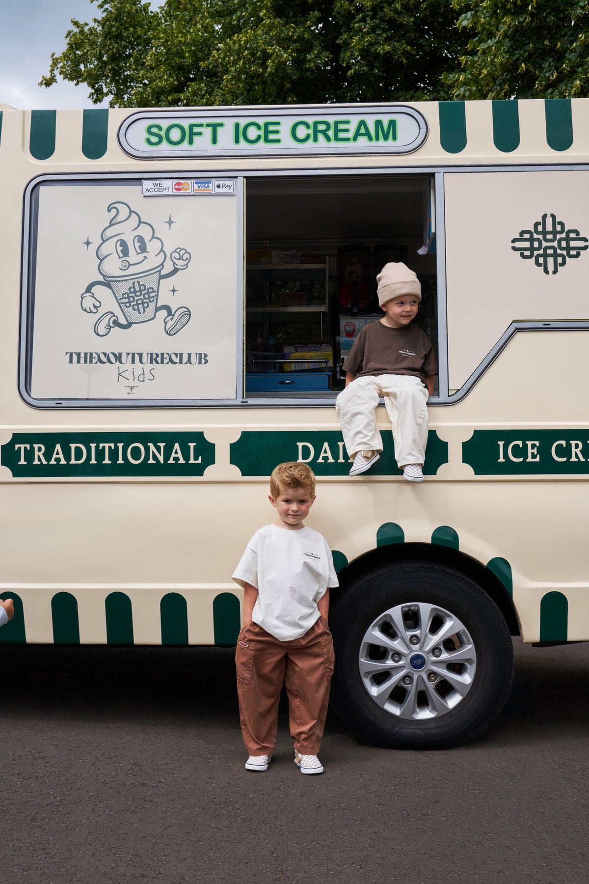 KIDS COPYRIGHT GRAPHIC T-SHIRT - OFF WHITE