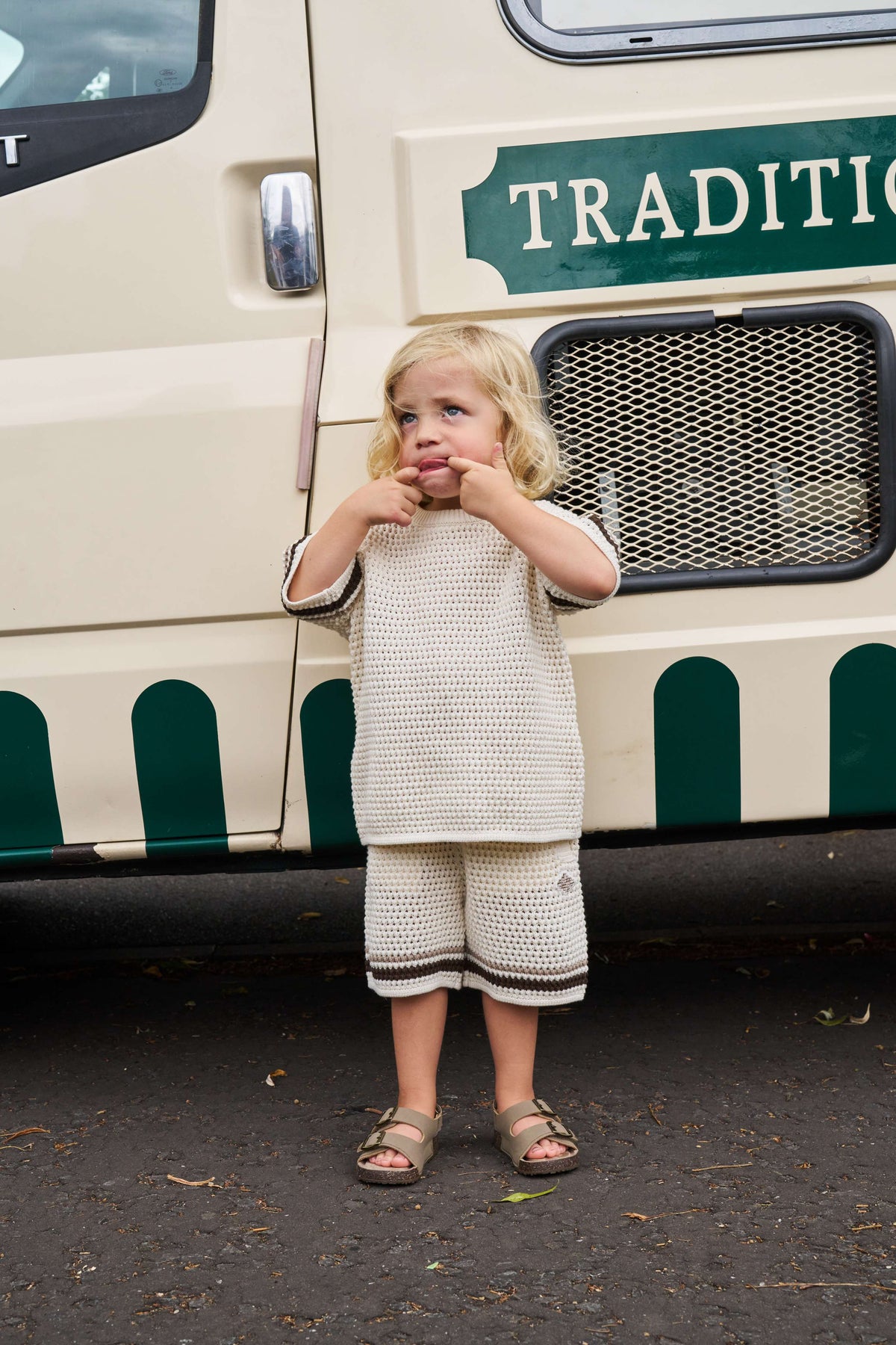 JUNIOR STRIPE CROCHET KNIT SHORTS - OFF WHITE