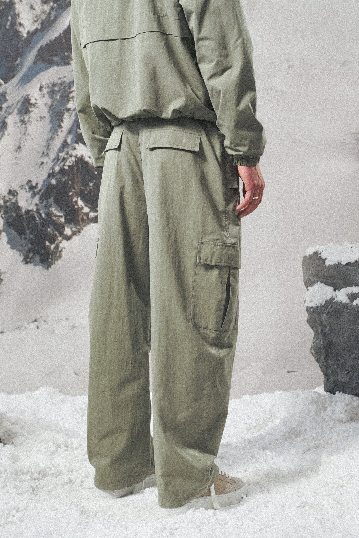 RIPSTOP CARGO TROUSERS - LIGHT KHAKI