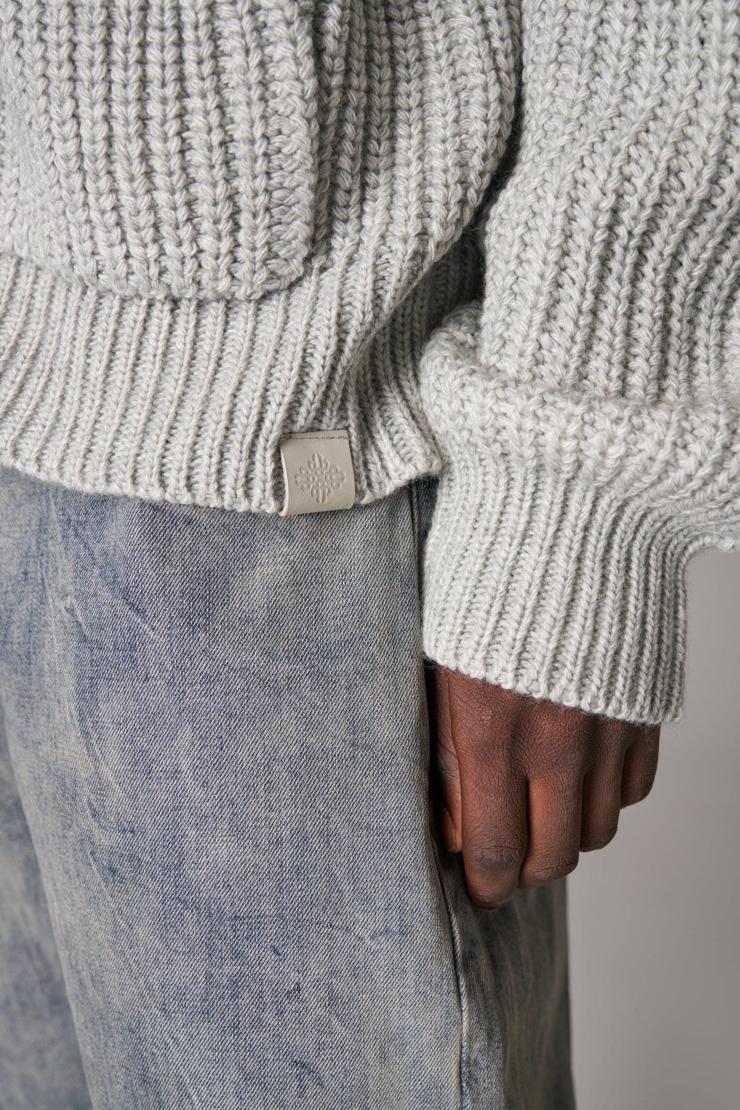 HEAVY RIB KNITTED ZIP THROUGH HOODIE - GREY MARL
