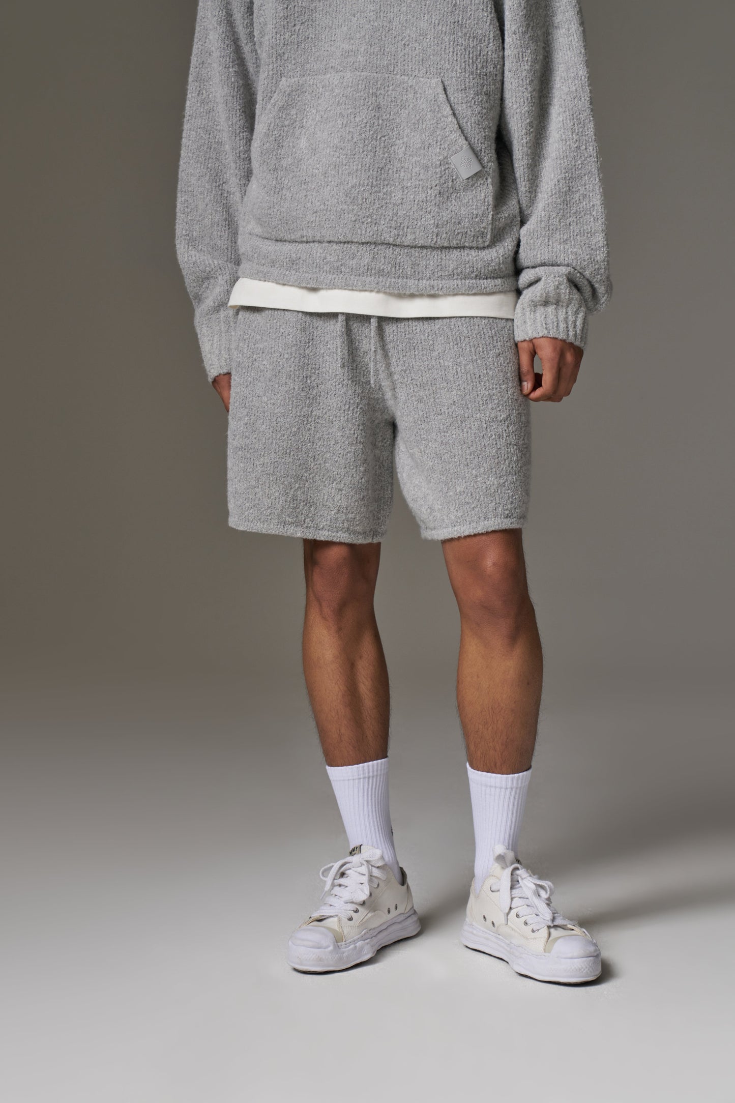 BOUCLE KNIT SHORTS - GREY MARL