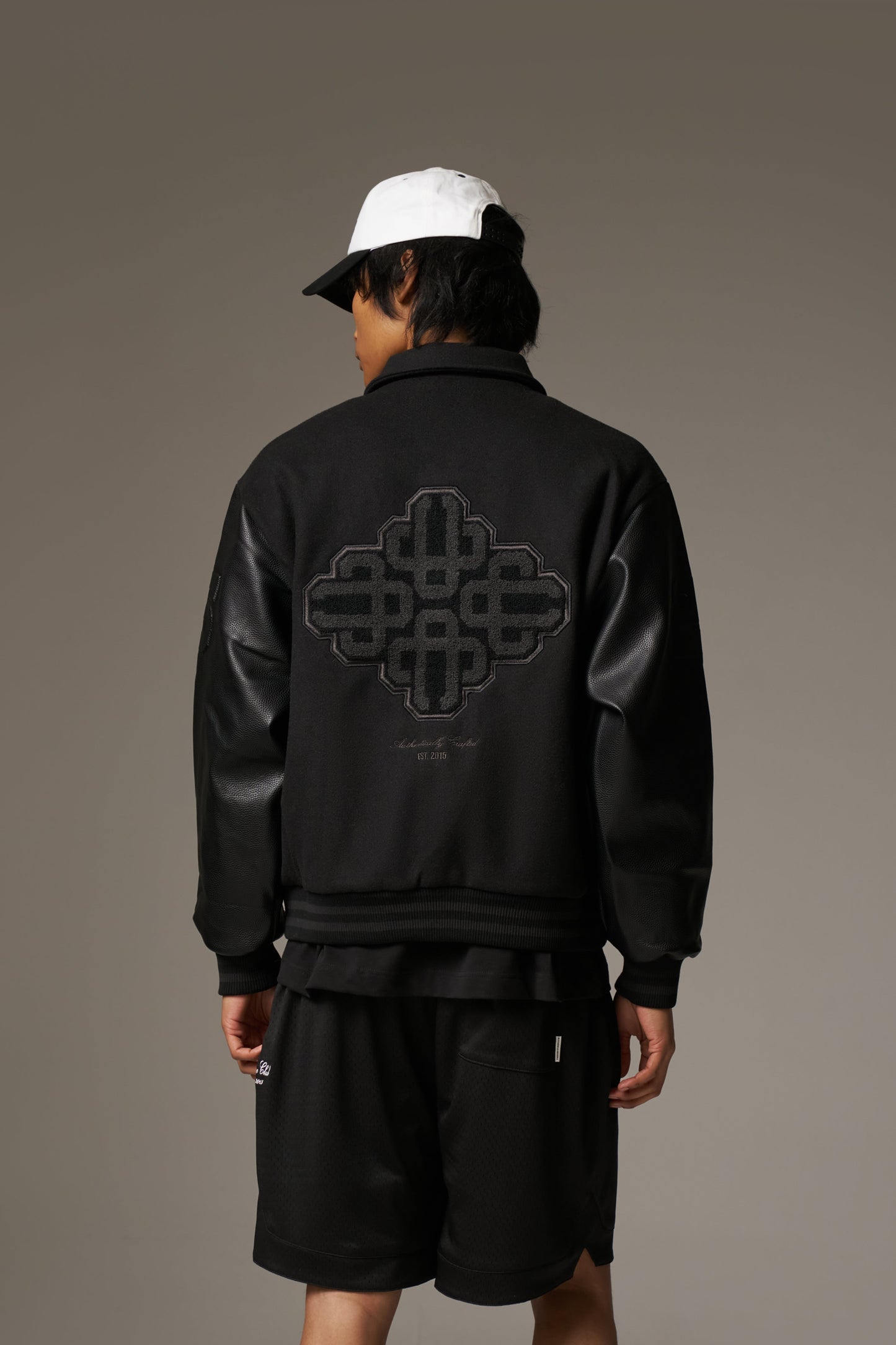 EMBLEM CHENILLE VARSITY JACKET - BLACK