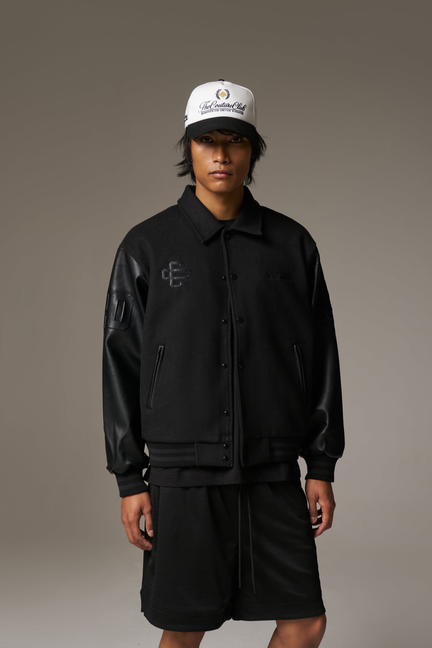 EMBLEM CHENILLE VARSITY JACKET - BLACK