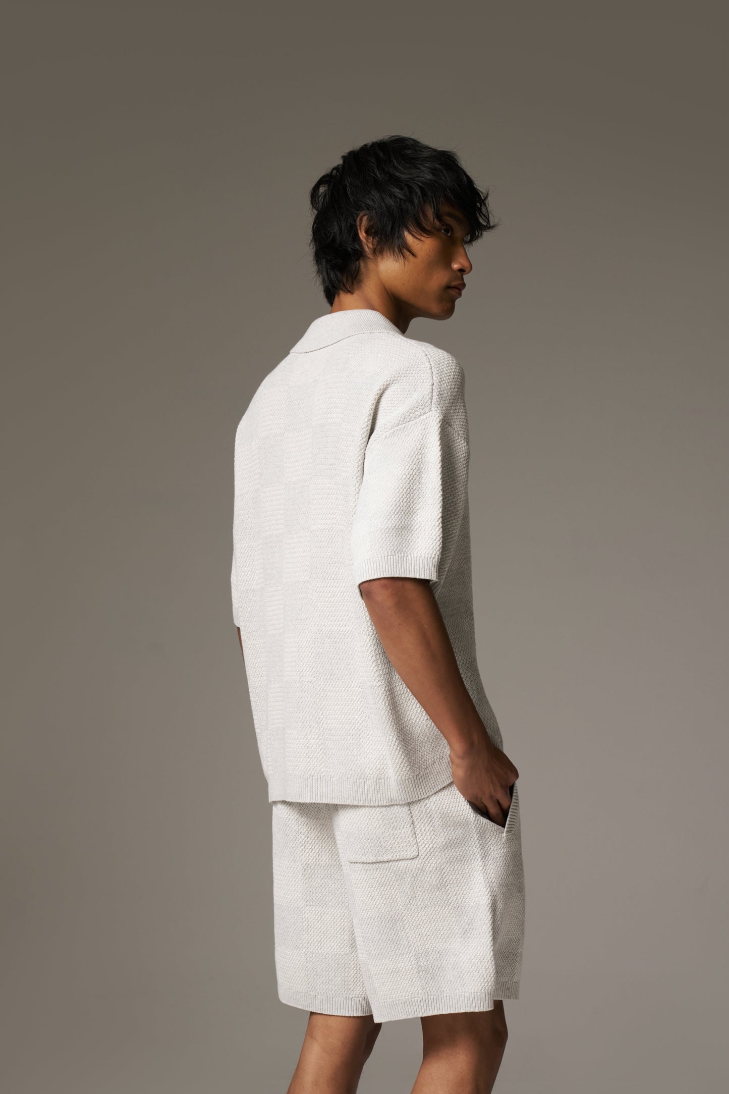 KNITTED CHECKERBOARD SHIRT - GREY
