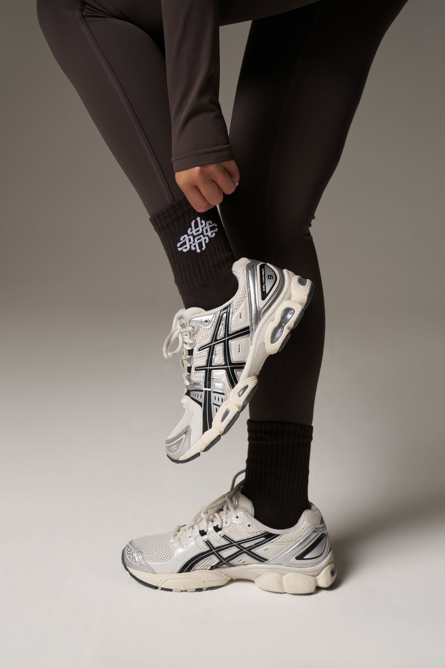 EMBLEM SPORT SOCK - CHOCOLATE
