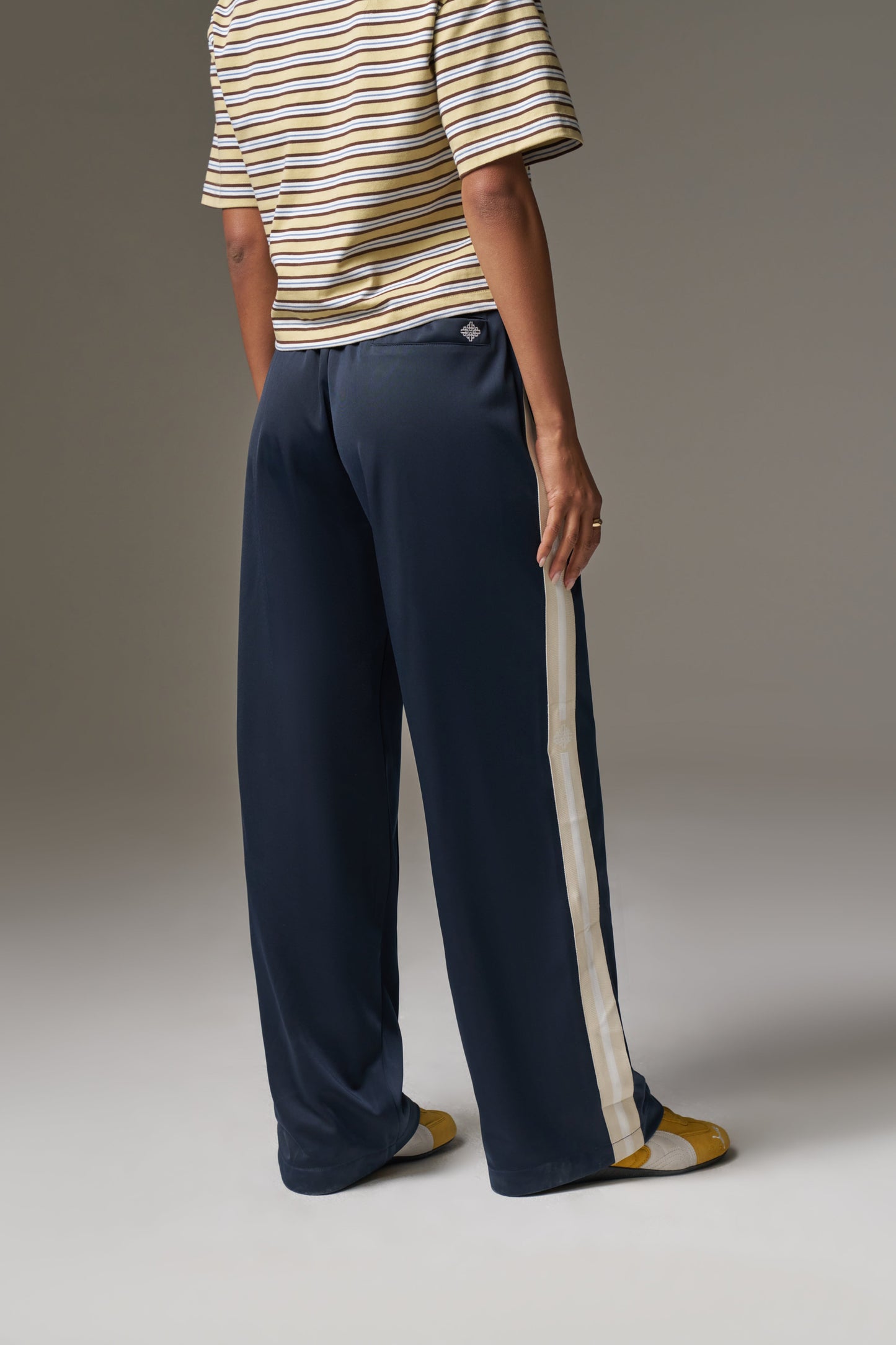 SIDE STRIPE WIDE LEG JOGGERS - NAVY