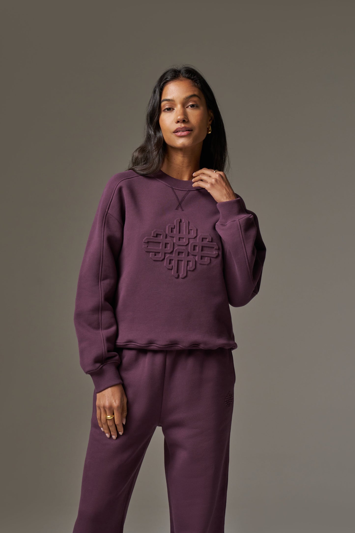 EMBOSSED SWEATSHIRT - PLUM