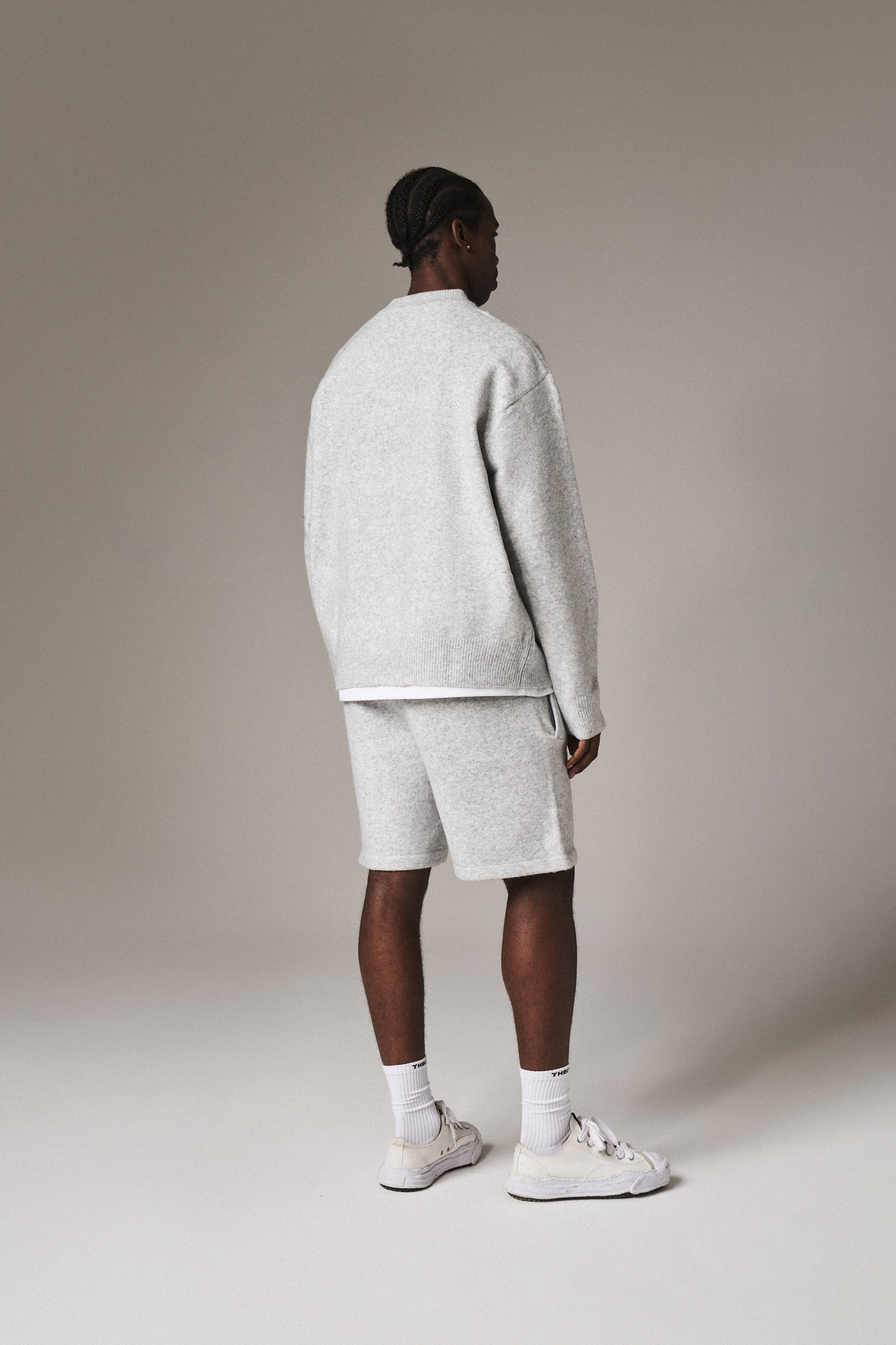 FLUFFY EMBLEM KNITTED SHORTS - GREY MARL