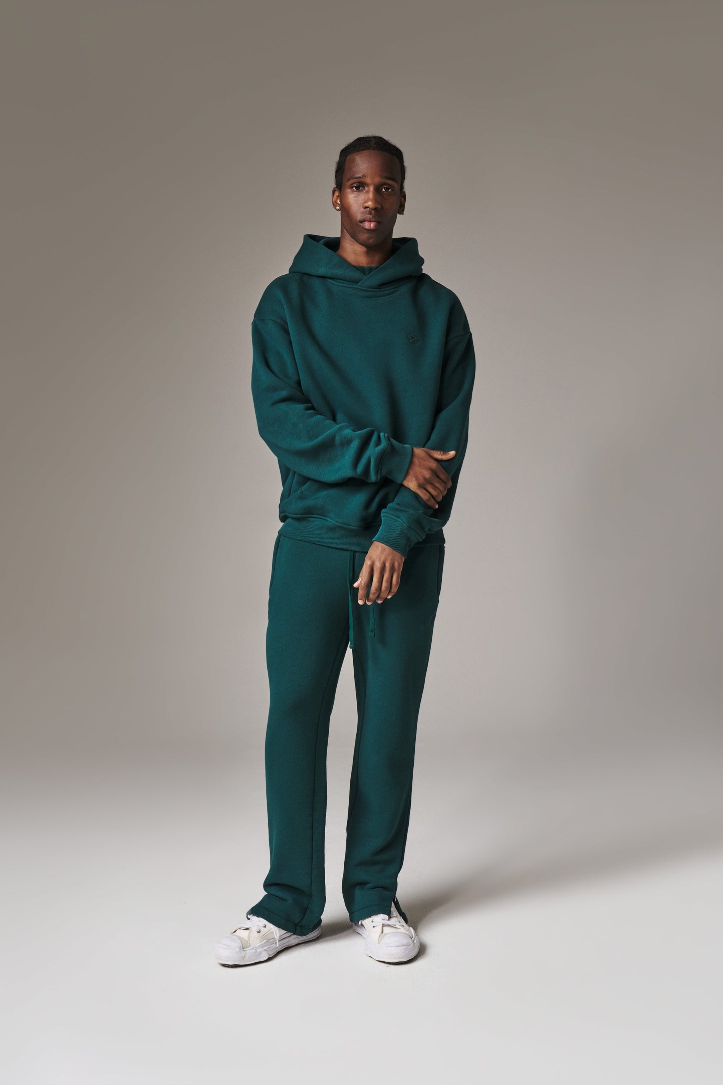 LAUNDERED CLASSICS JOGGER - GREEN