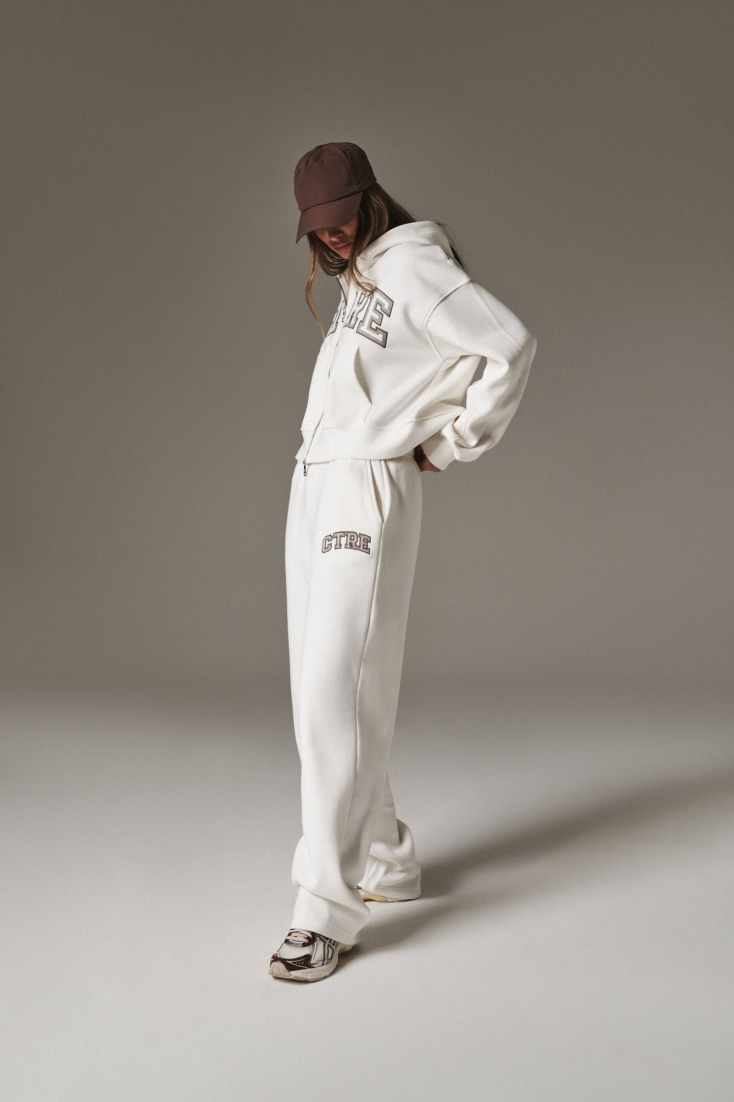 CTRE WIDE LEG JOGGERS - OFF WHITE