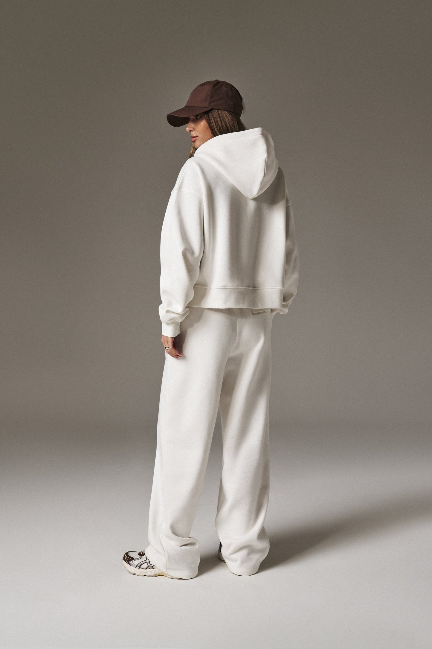 CTRE WIDE LEG JOGGERS - OFF WHITE