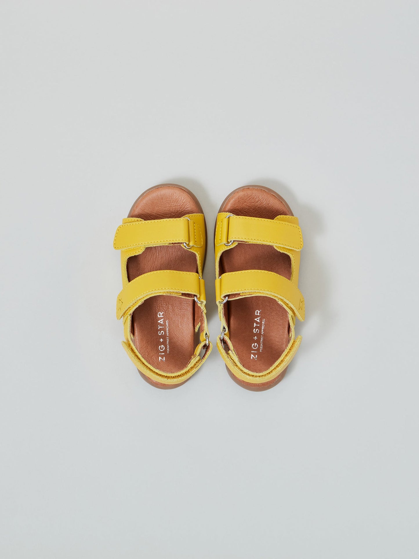 ZIG AND STAR SOLAR INFANT SANDAL YELLOW TOP