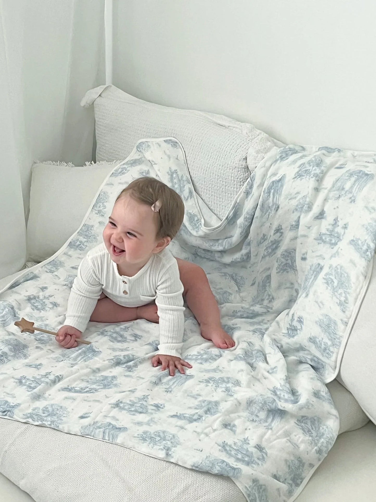 The Gilded Bird Blue 'Spring toile' bamboo baby blanket - Rose & Albert