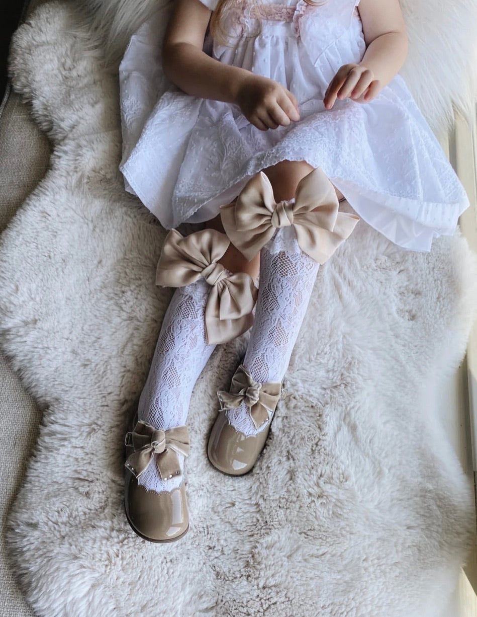 Petite Maison Kids Champagne 'Lola' Lace Socks - Rose & Albert