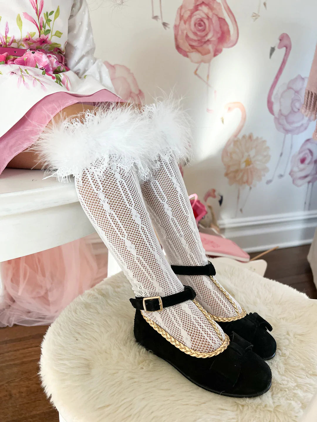 Petite Maison Kids White 'Lara' Feather Socks - Rose & Albert