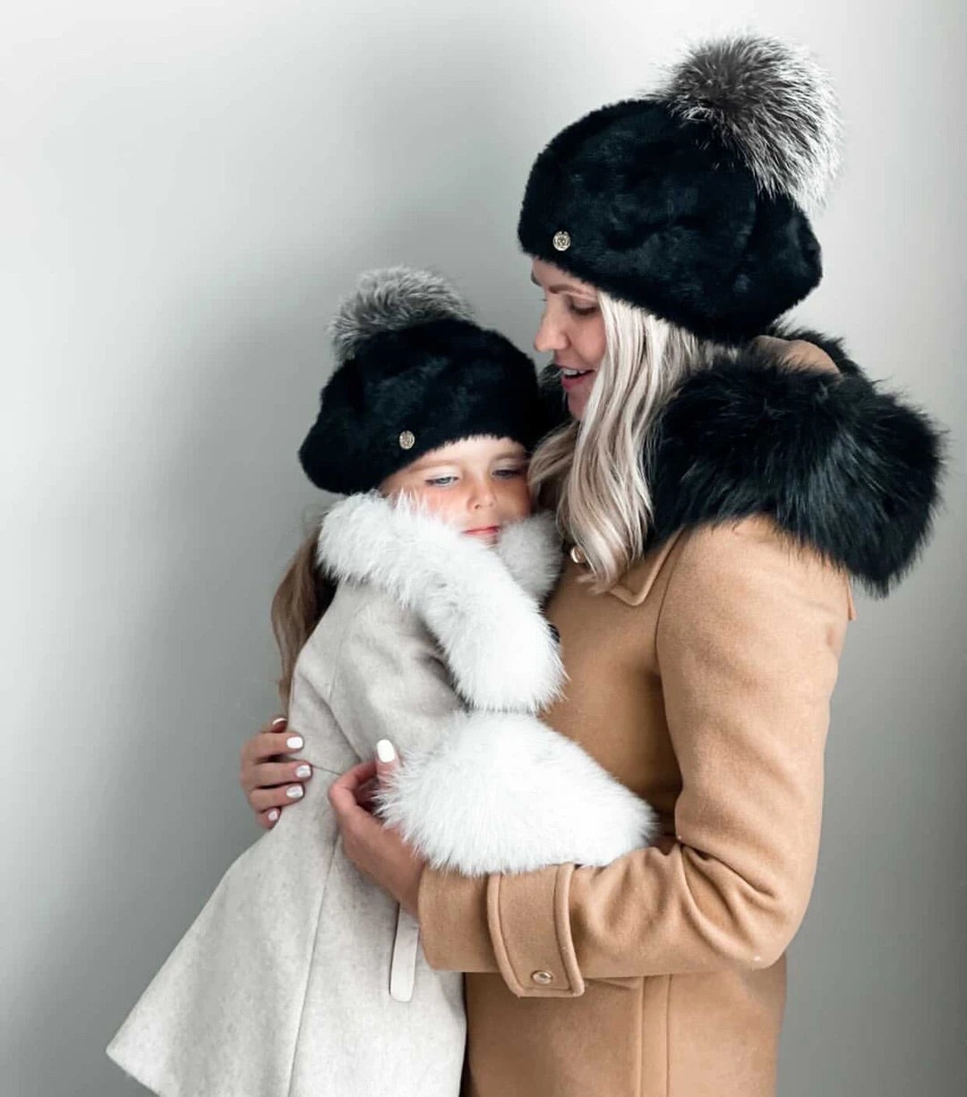 Petite Maison Kids Black 'Milana' Beret - Rose & Albert