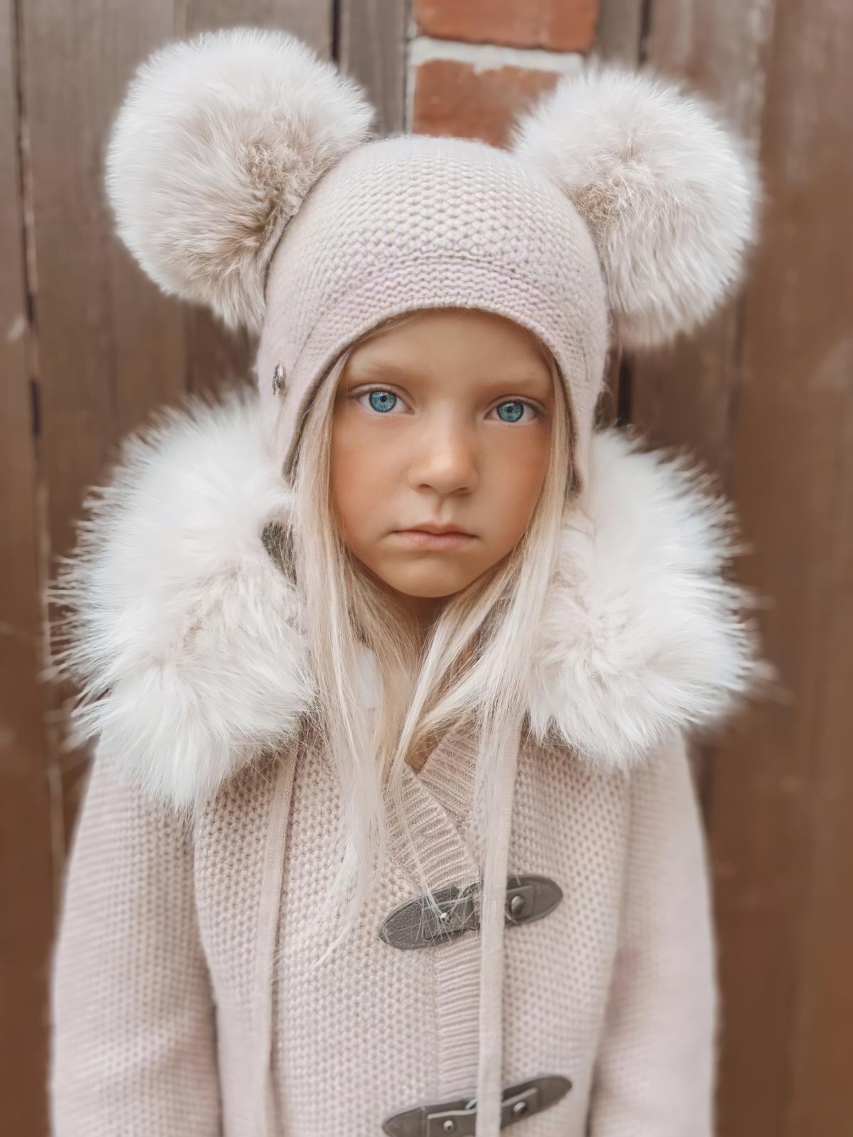 Petite Maison Kids Honeycomb Dusky pink cashmere fur bonnet - Rose & Albert