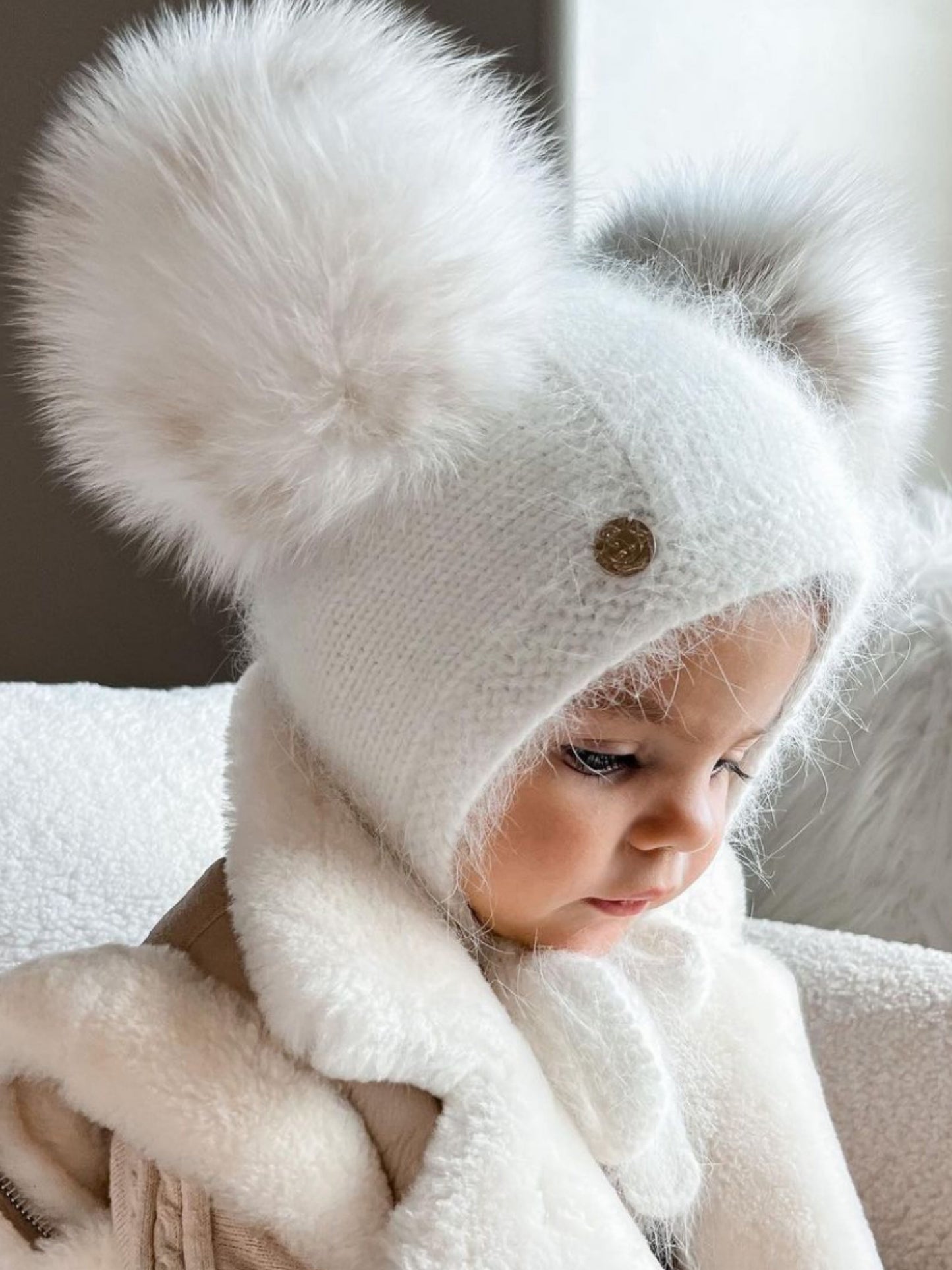 Petite Maison Kids Ivory 'Hero' Cashmere Bonnet - Rose & Albert