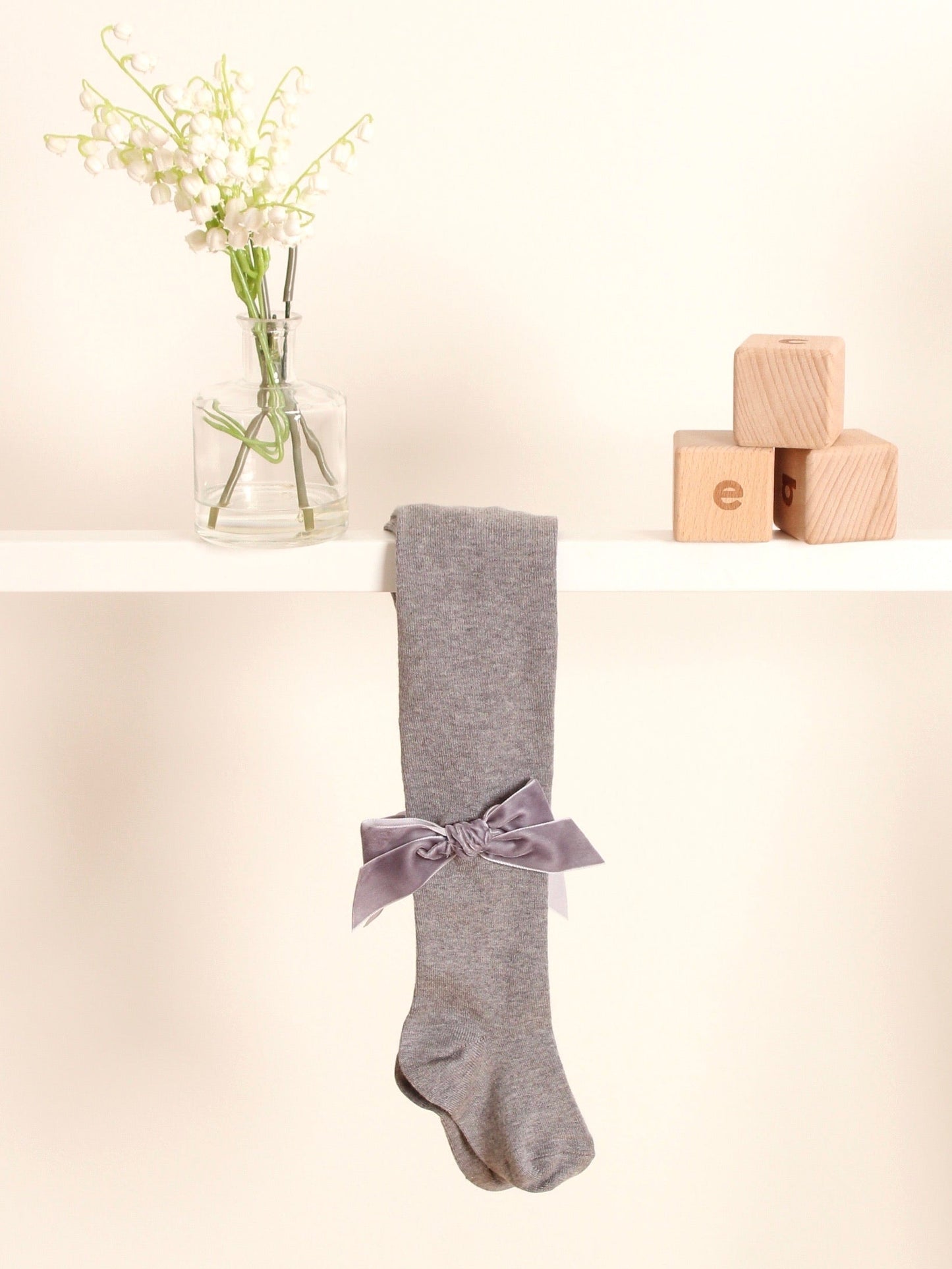Meia Pata velvet bow tights - Rose & Albert