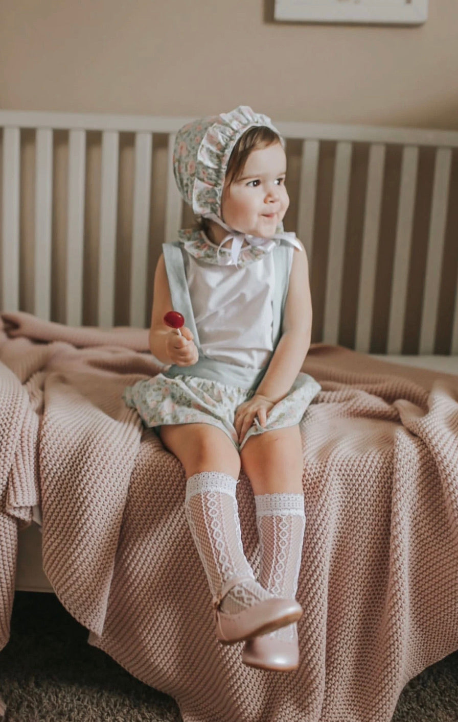 Petite maison kids white daisy lace socks - Rose & Albert