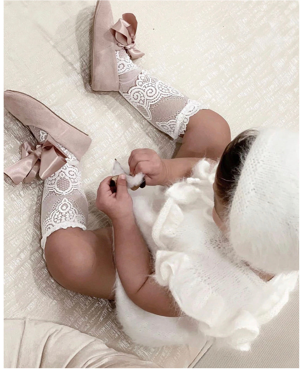 Petite Maison Kids White 'Alice' Lace Socks - Rose & Albert